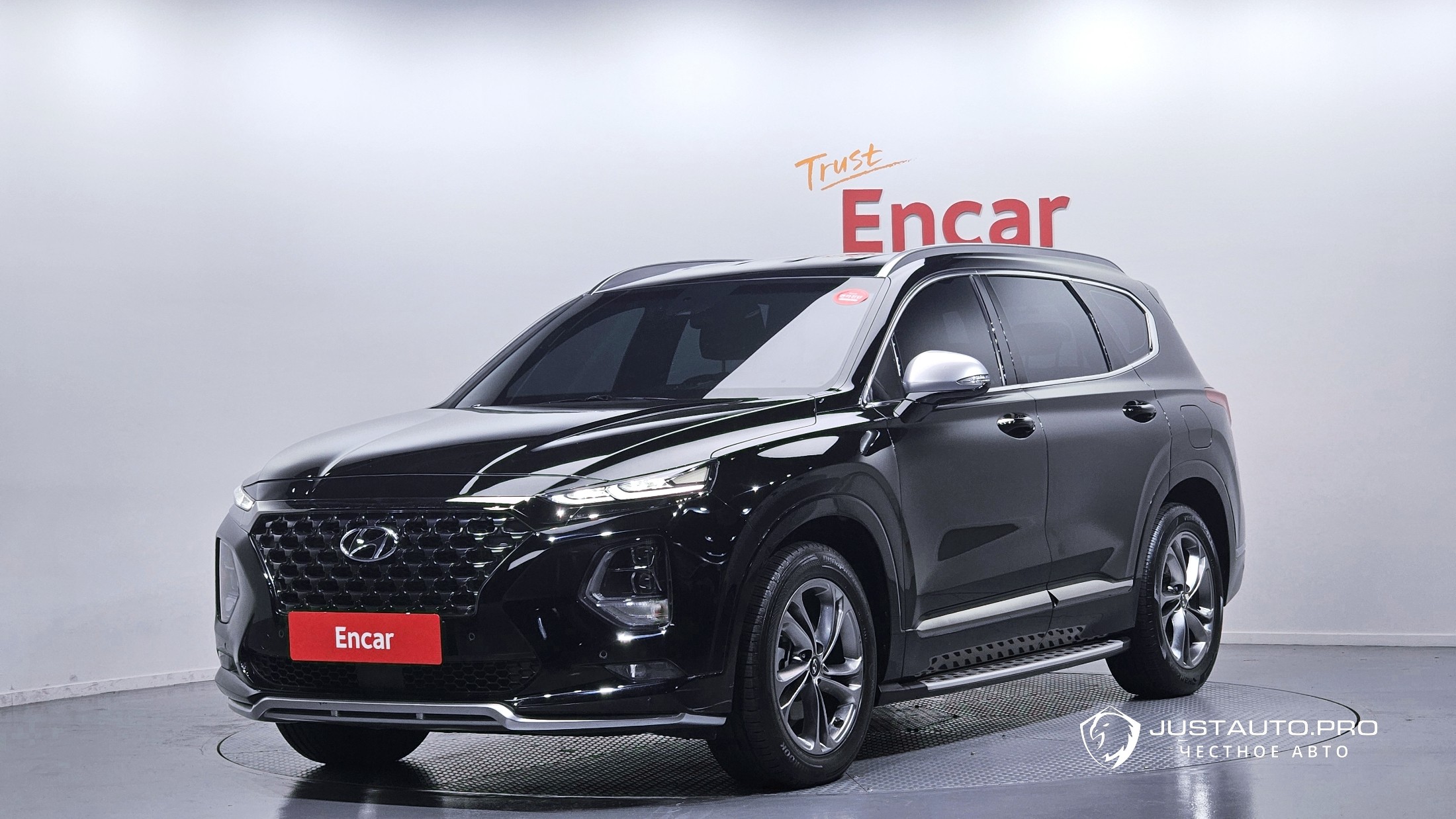 Автомобиль Hyundai Santafe