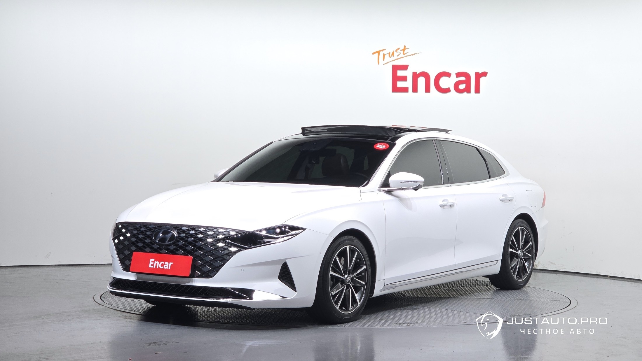 Автомобиль Hyundai Grandeur