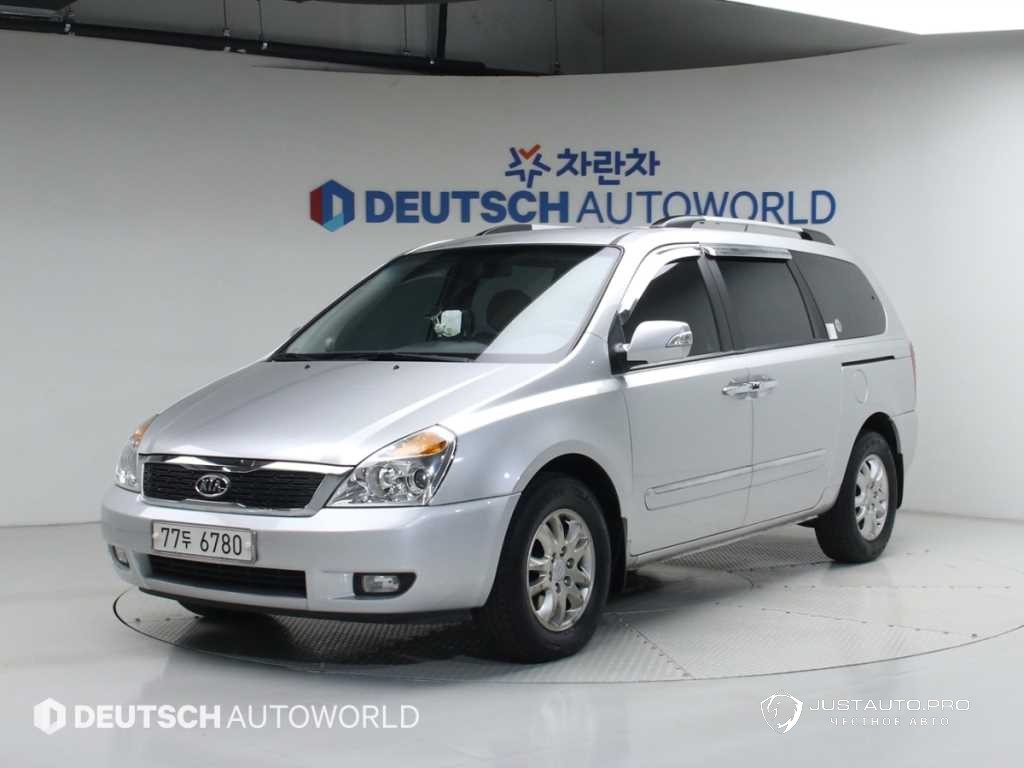 Автомобиль Kia Canival