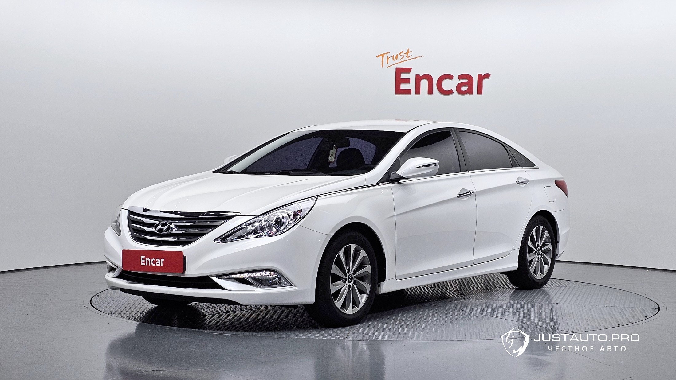 Автомобиль Hyundai Sonata