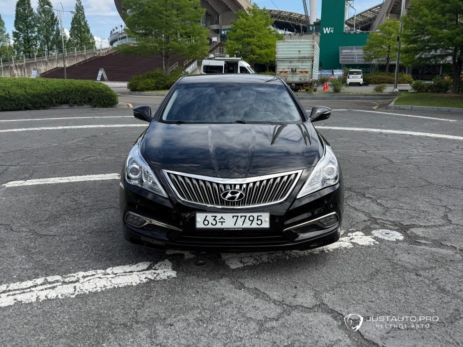 Автомобиль Hyundai Grandeur