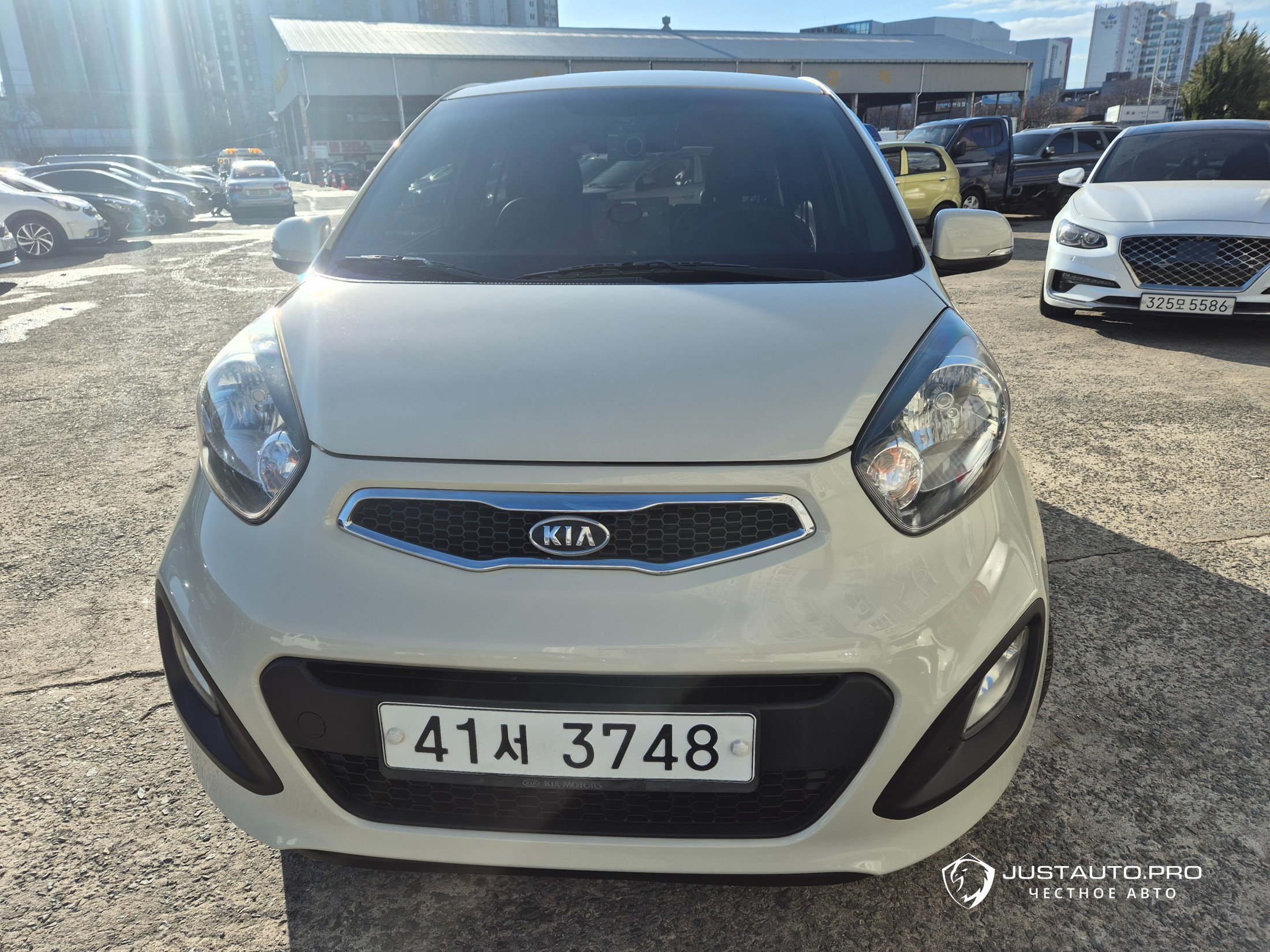 Автомобиль Kia morning