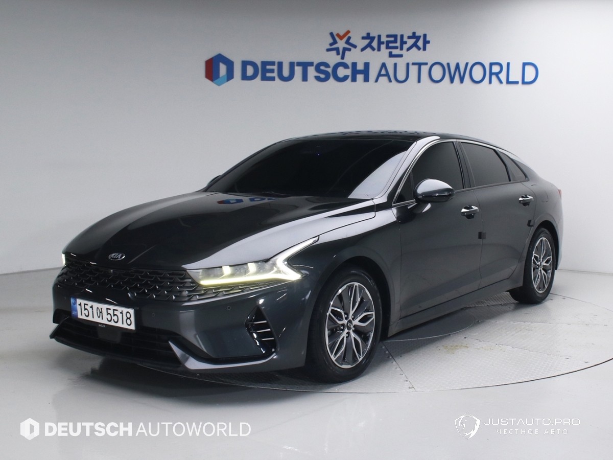 Автомобиль Kia K5