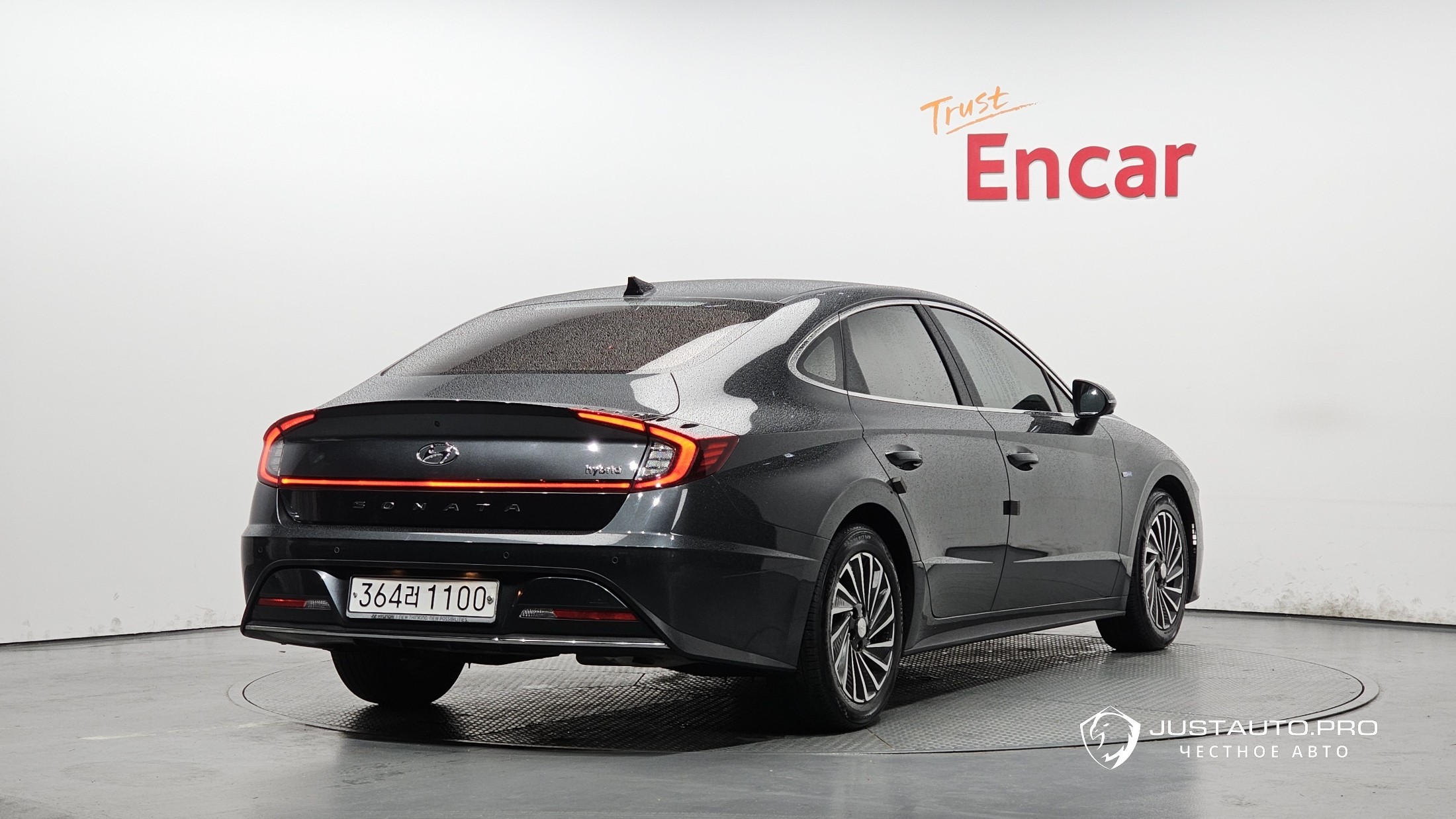 Автомобиль Hyundai Sonata