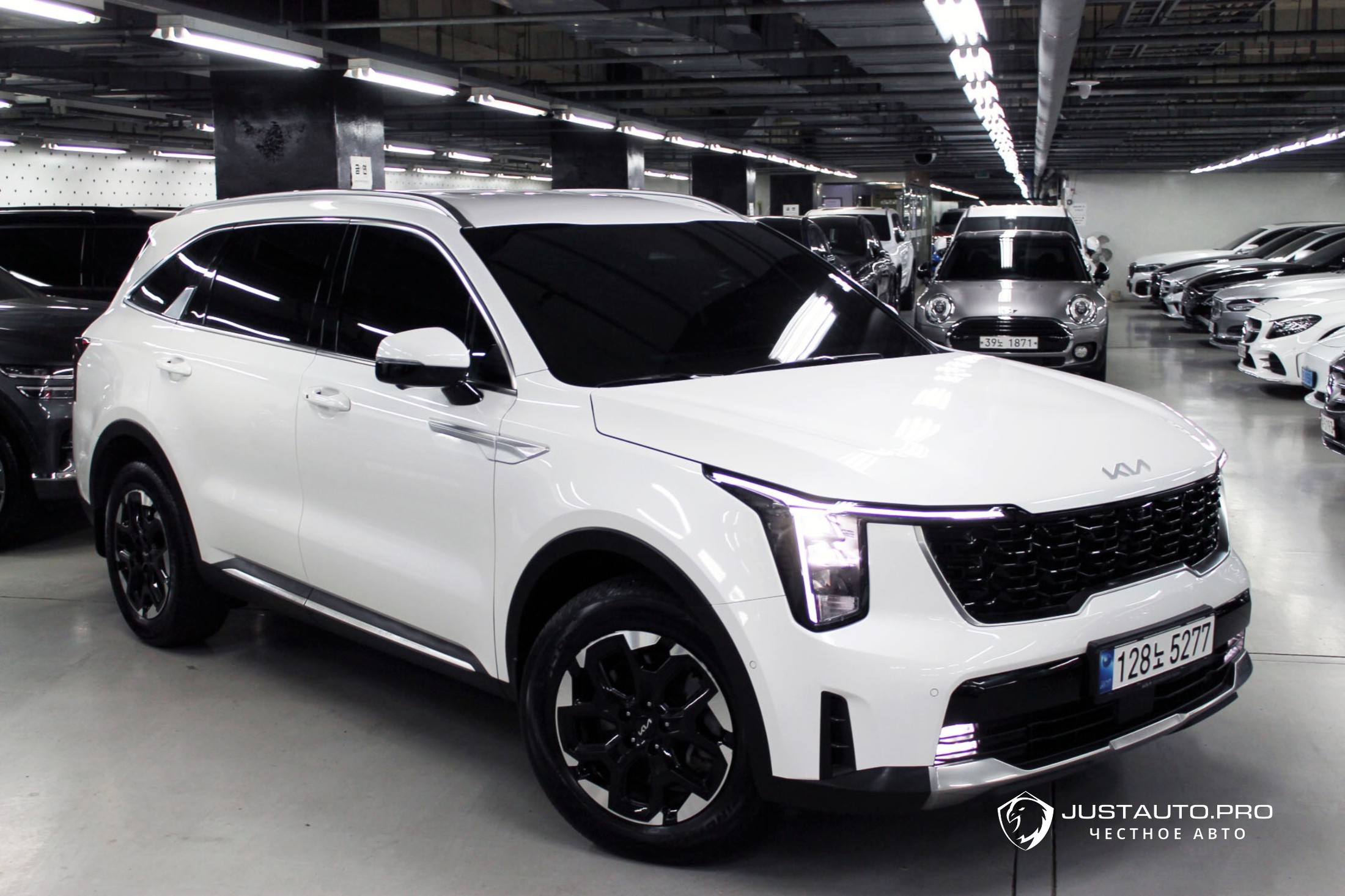 Автомобиль Kia Sorento