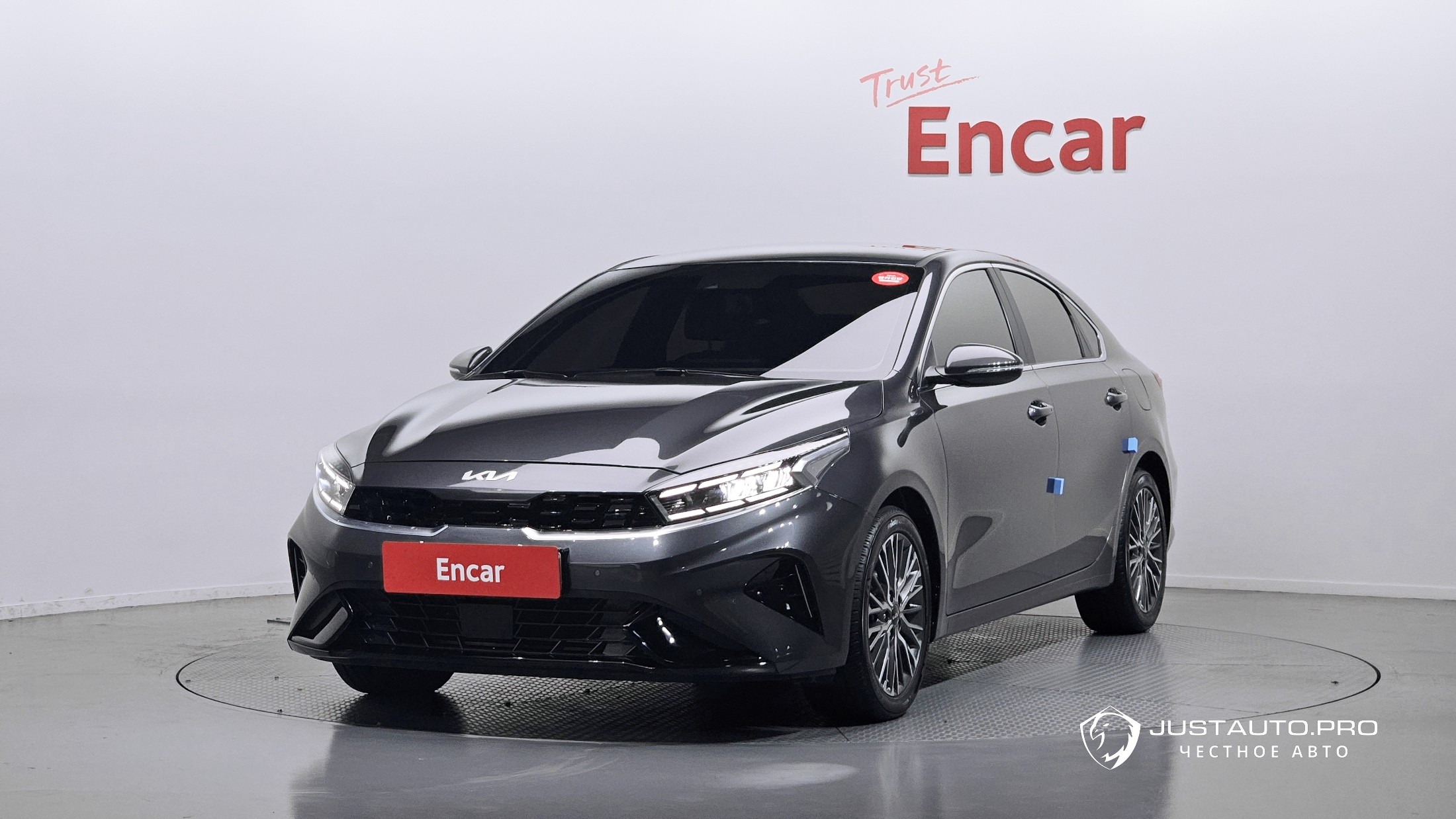Автомобиль Kia K3