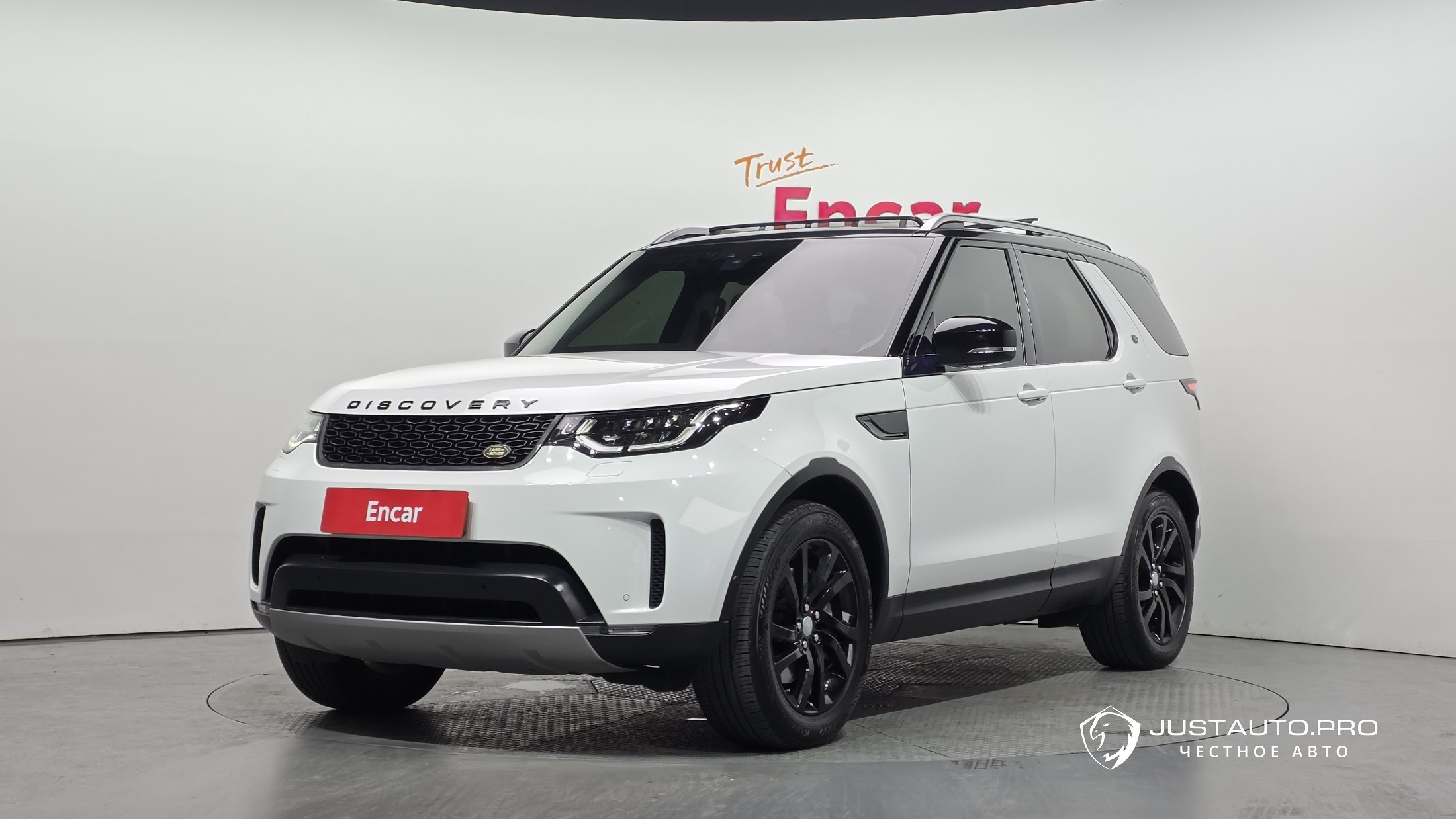 Автомобиль Land Rover Discovery