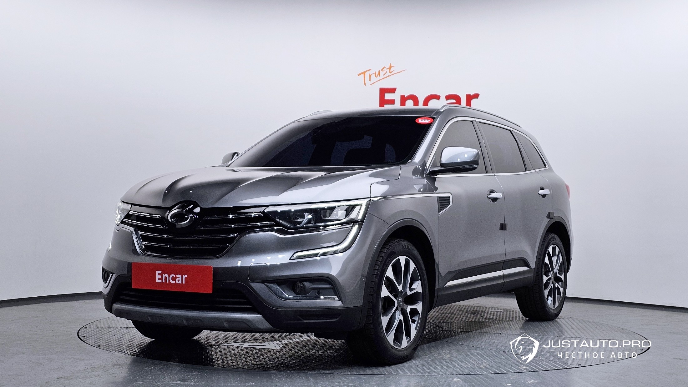 Автомобиль Renault-KoreaSamsung QM6