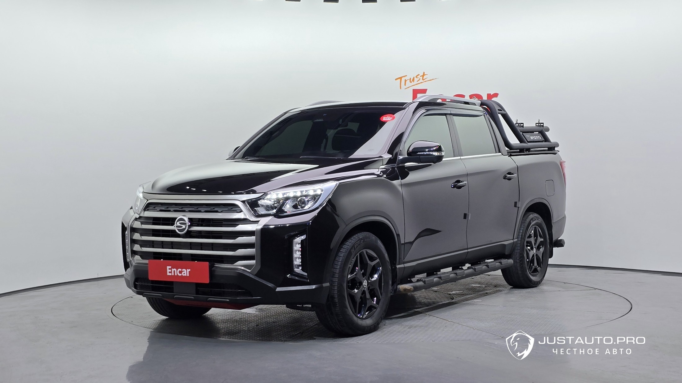 Автомобиль KG_Mobility_Ssangyong Rexton