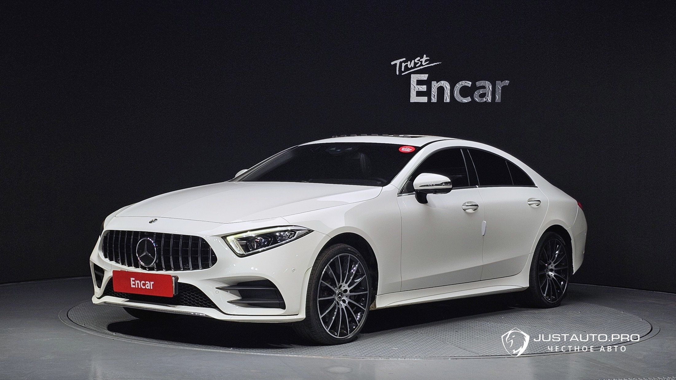 Автомобиль Mercedes-Benz CLS-Class