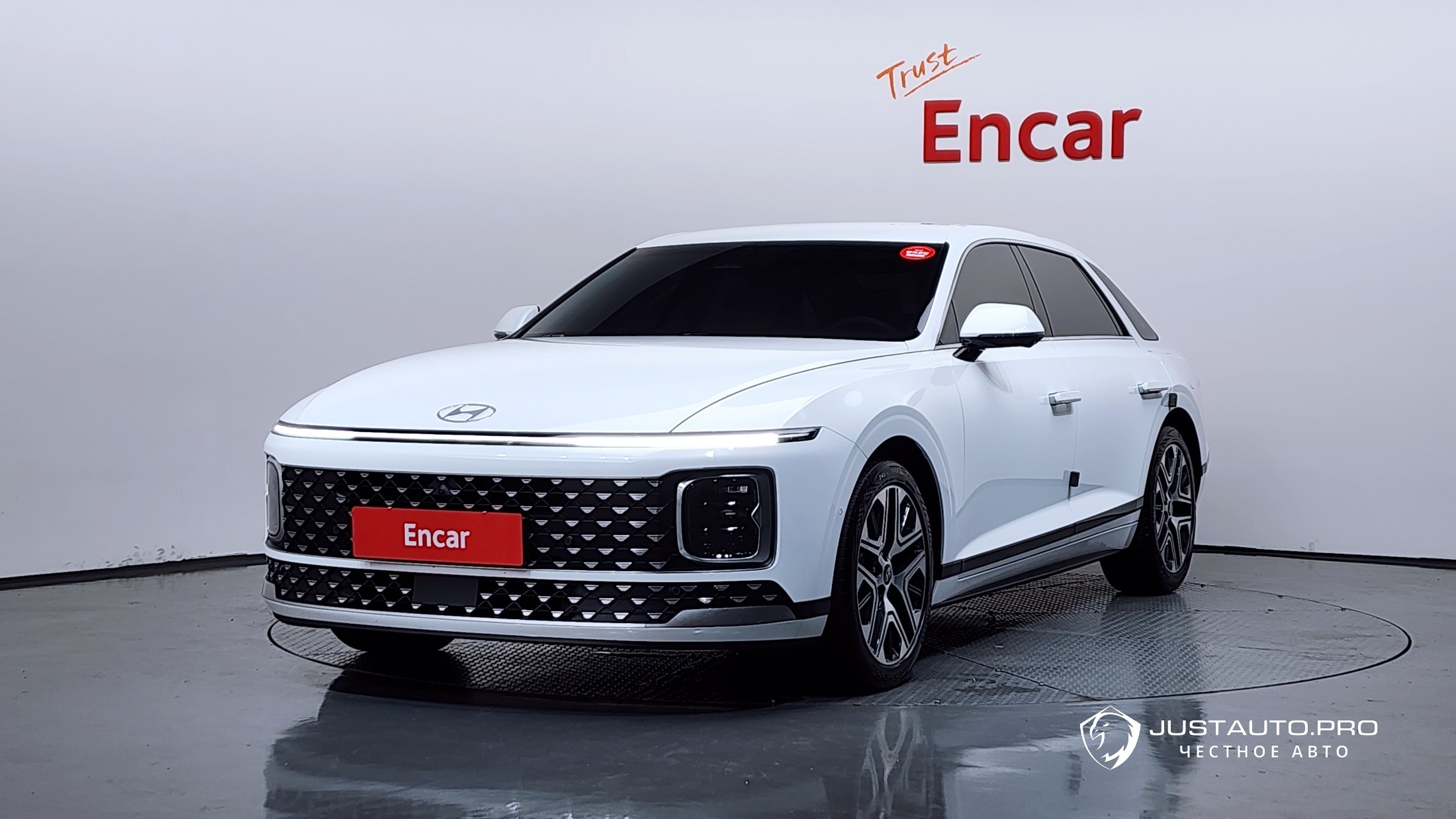 Автомобиль Hyundai Grandeur