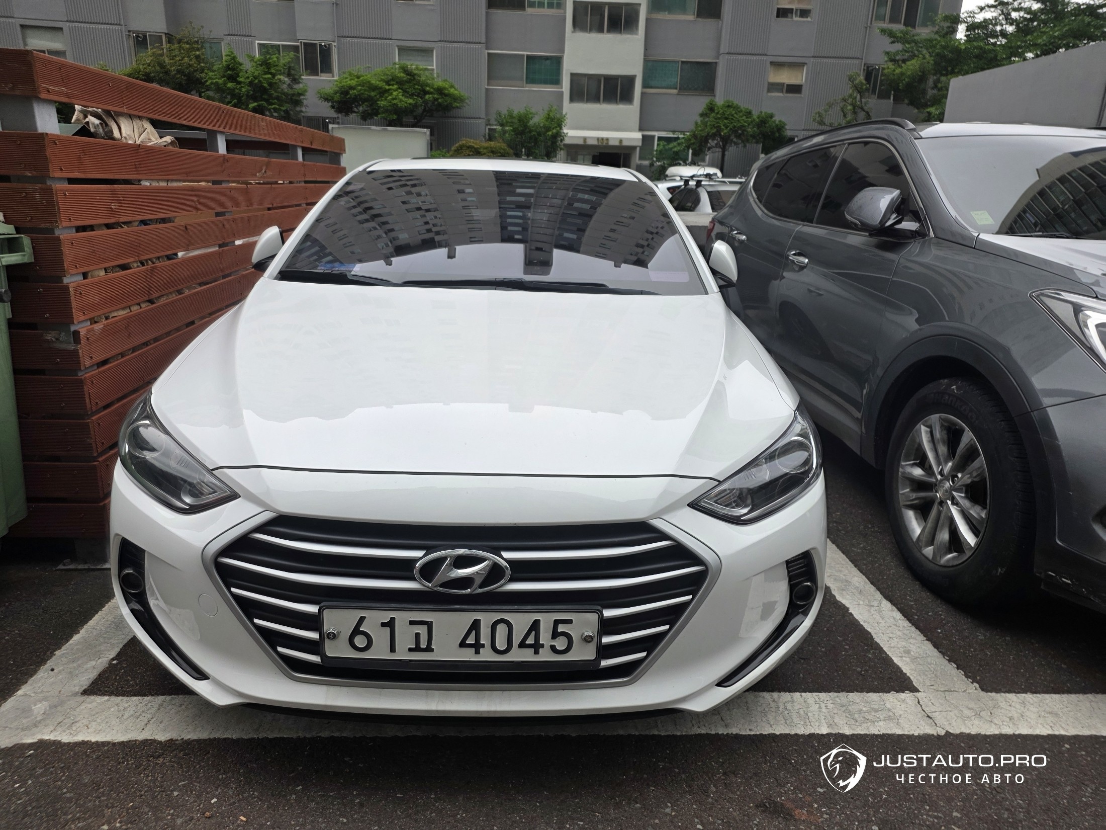 Автомобиль Hyundai AVANTE