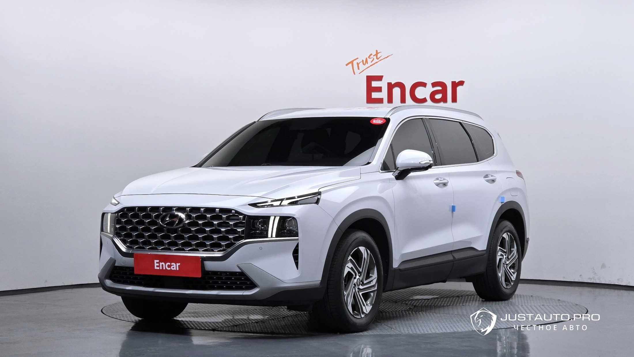 Автомобиль Hyundai Santafe