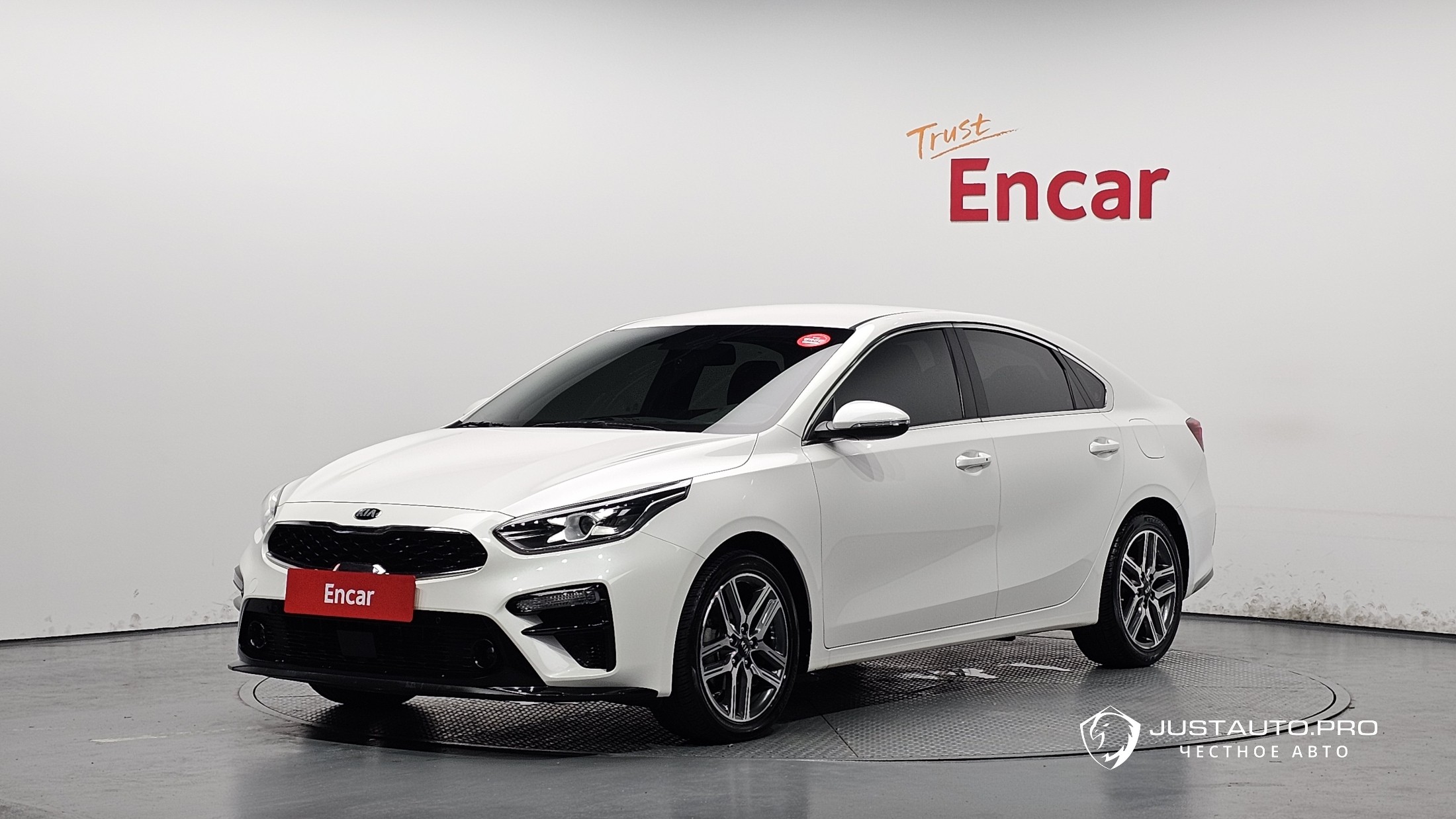 Автомобиль Kia K3