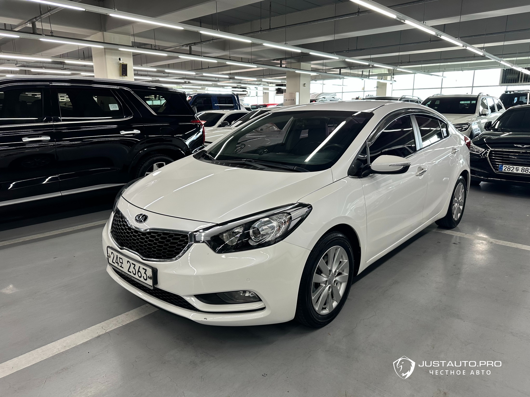 Автомобиль Kia K3