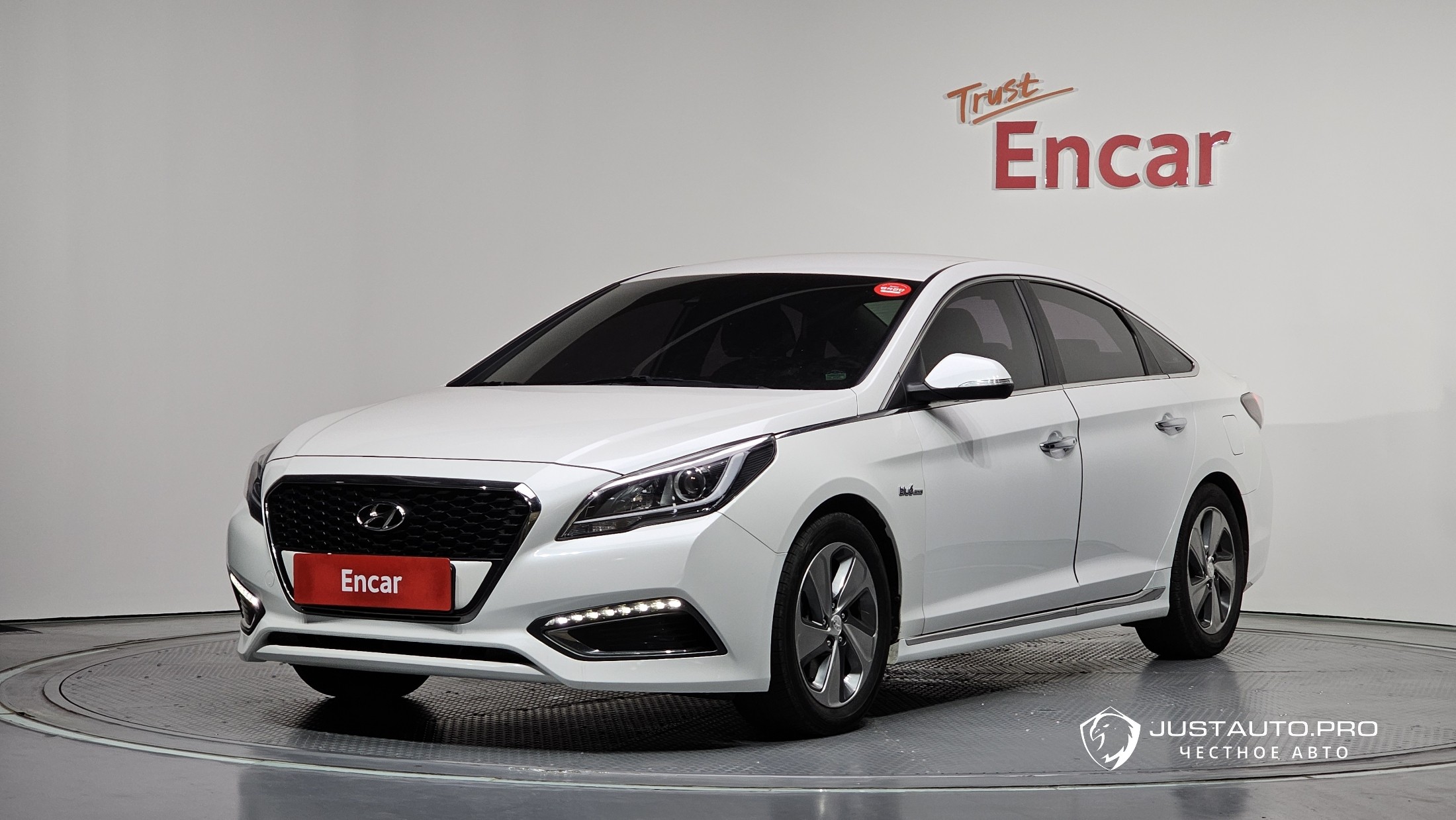 Автомобиль Hyundai Sonata