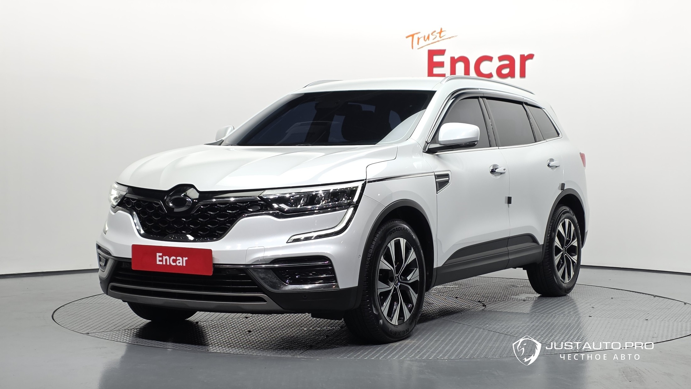 Автомобиль Renault-KoreaSamsung QM6
