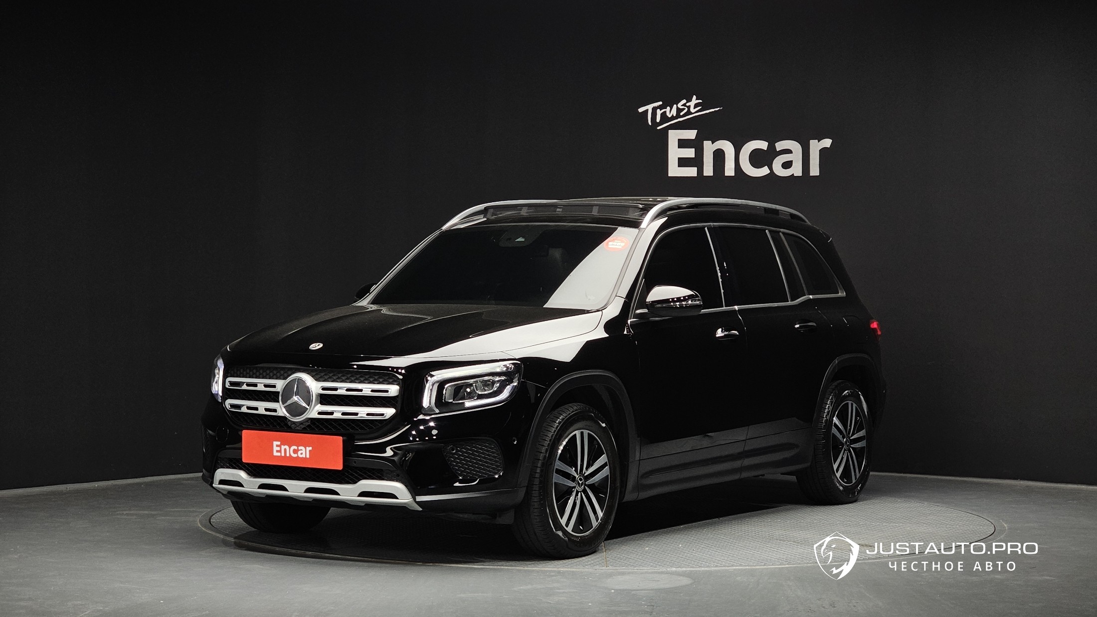 Автомобиль Mercedes-Benz GLB-Class