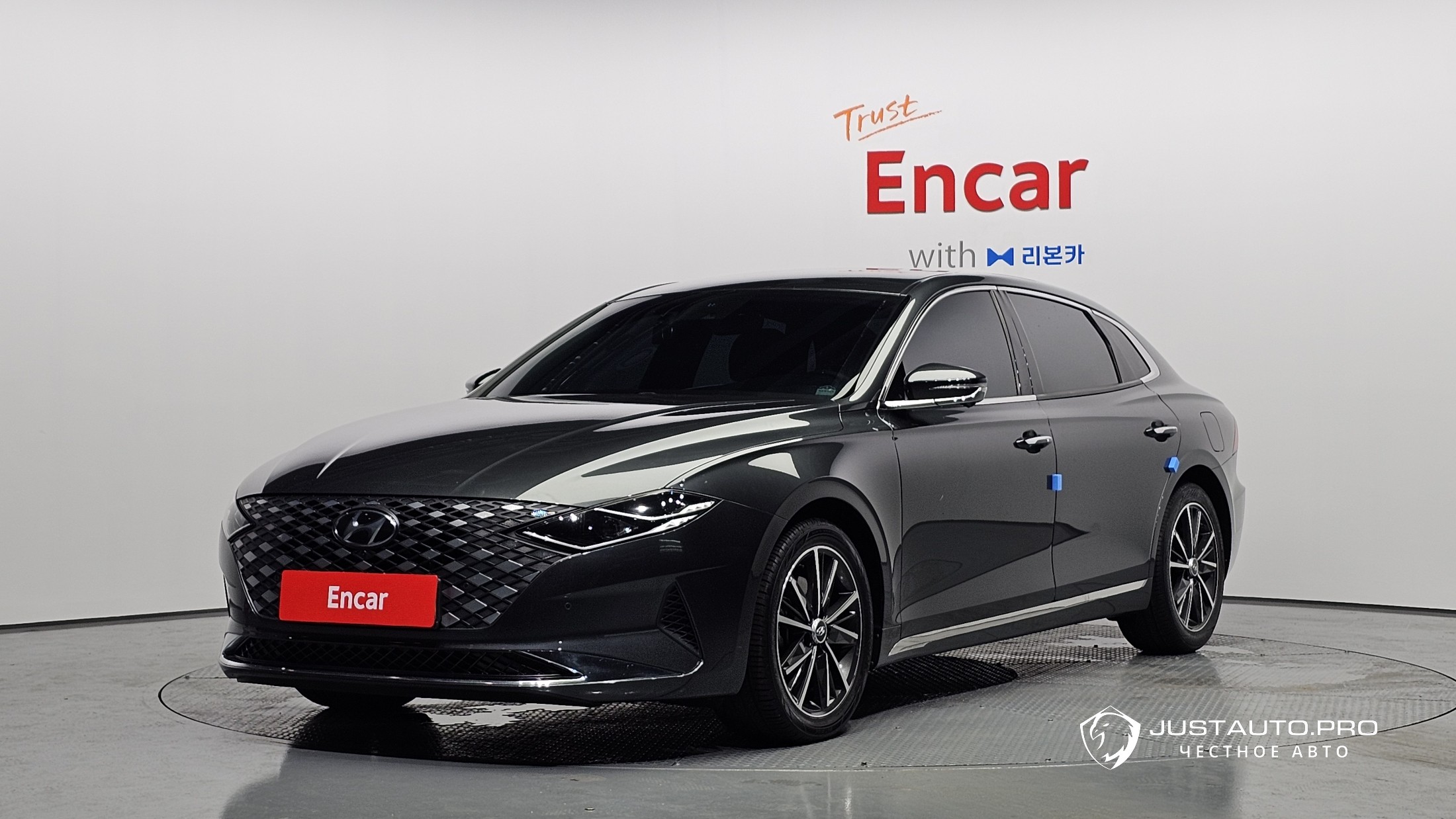 Автомобиль Hyundai Grandeur