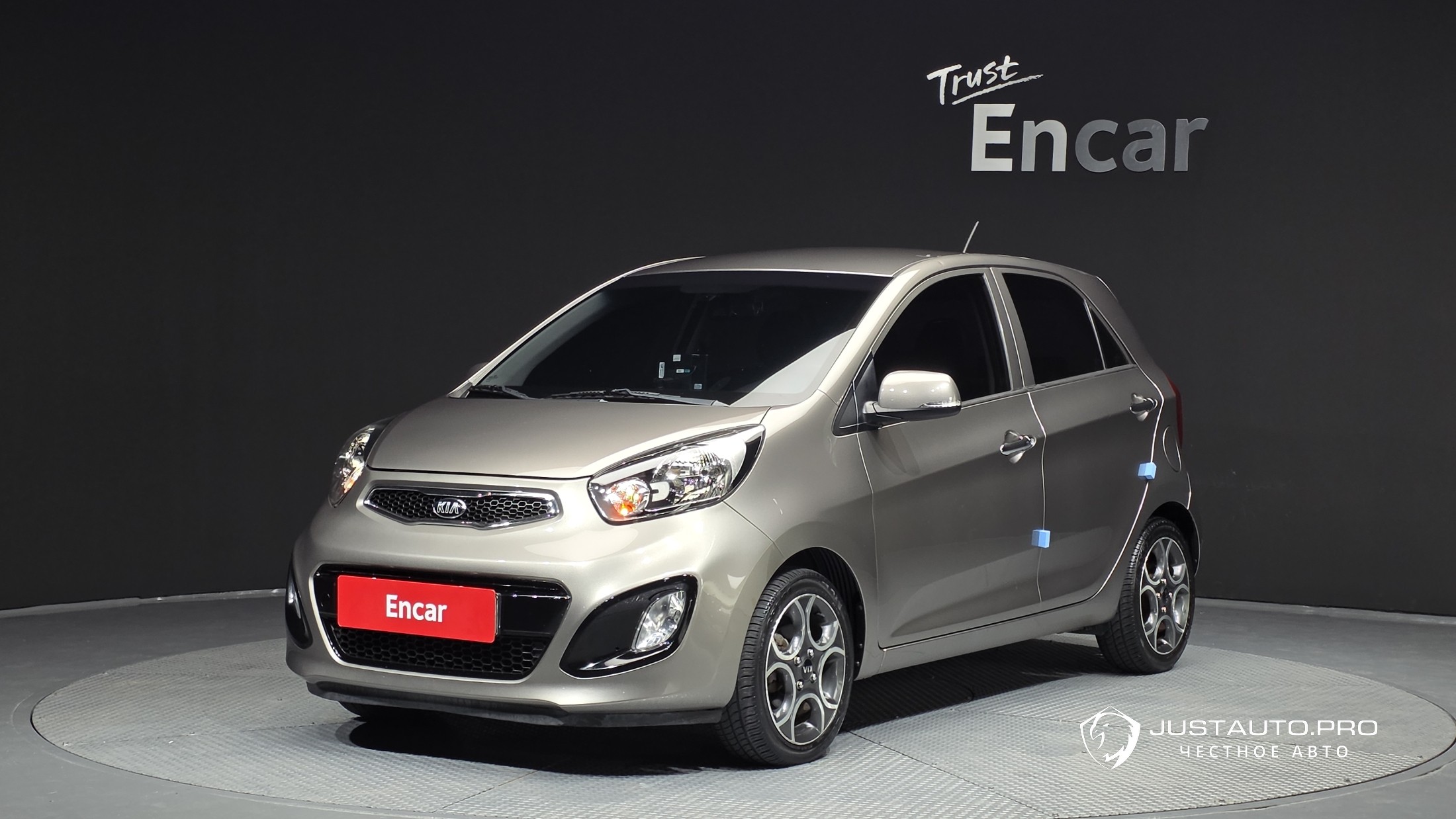 Автомобиль Kia morning