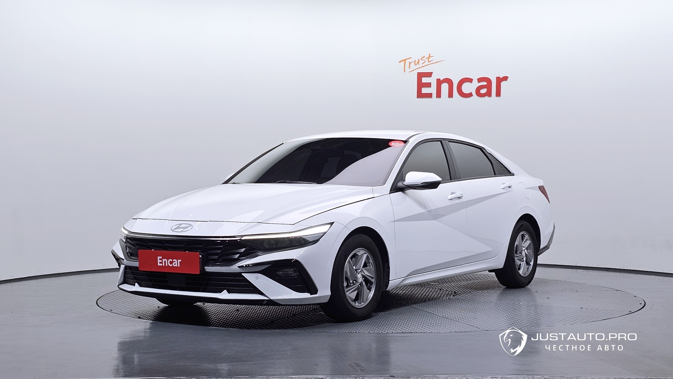 Автомобиль Hyundai AVANTE
