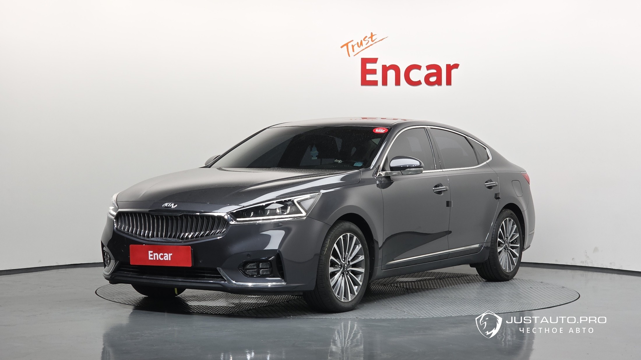 Автомобиль Kia K7
