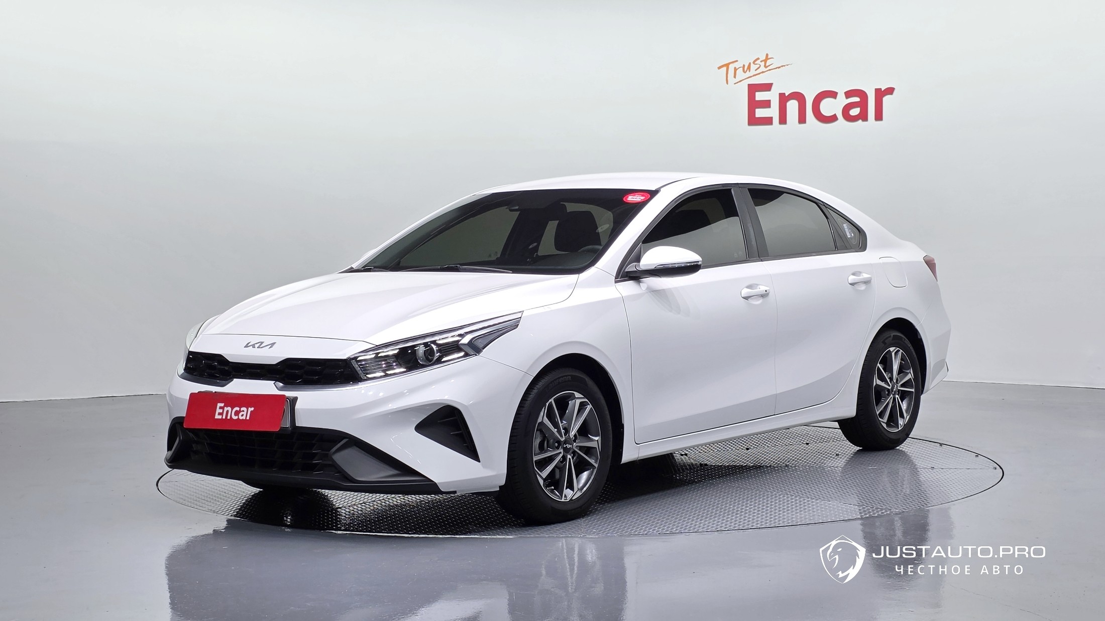 Автомобиль Kia K3