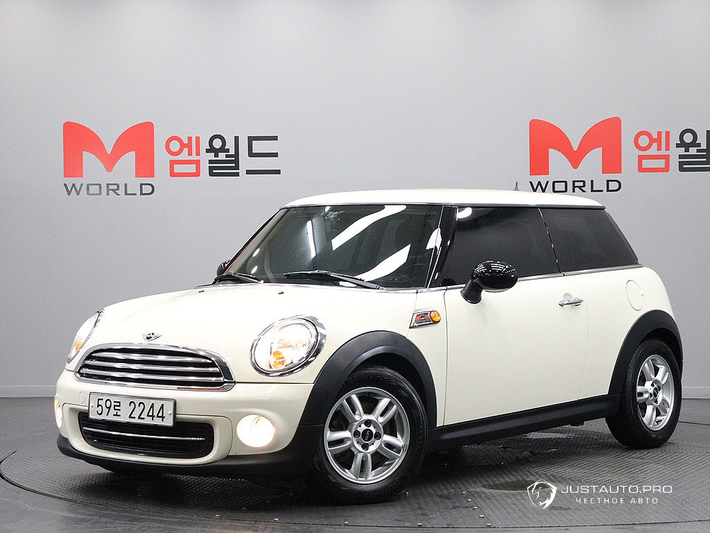 Автомобиль Mini Cooper