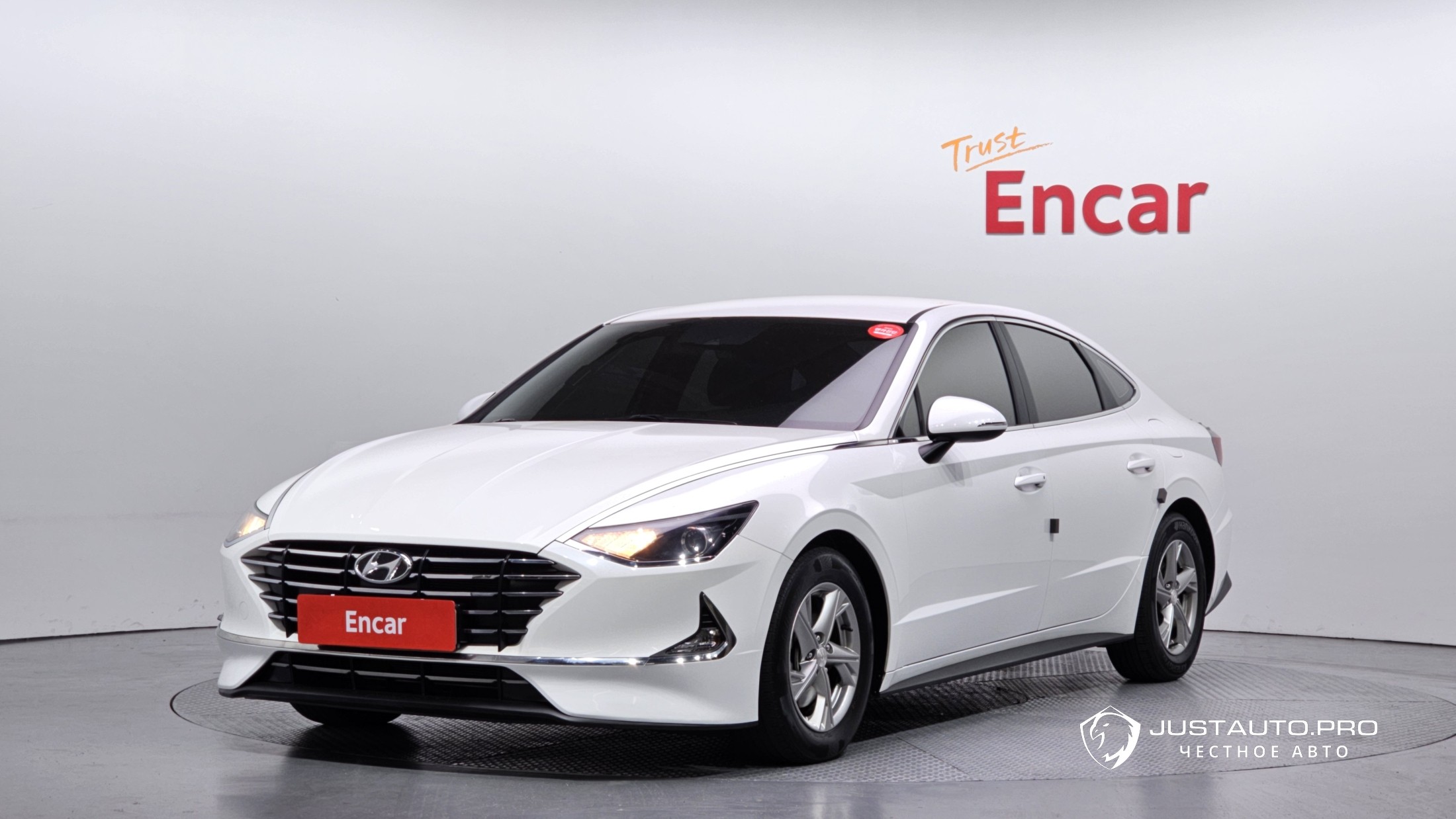 Автомобиль Hyundai Sonata