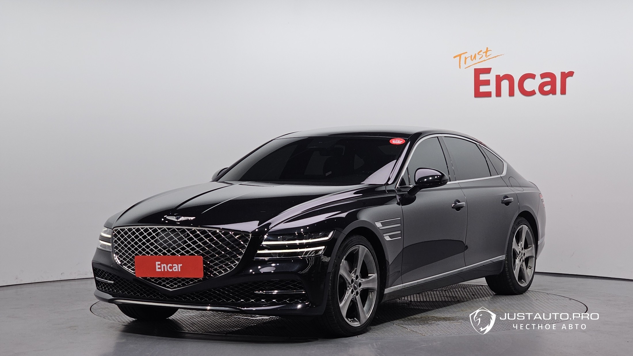 Автомобиль Genesis G80