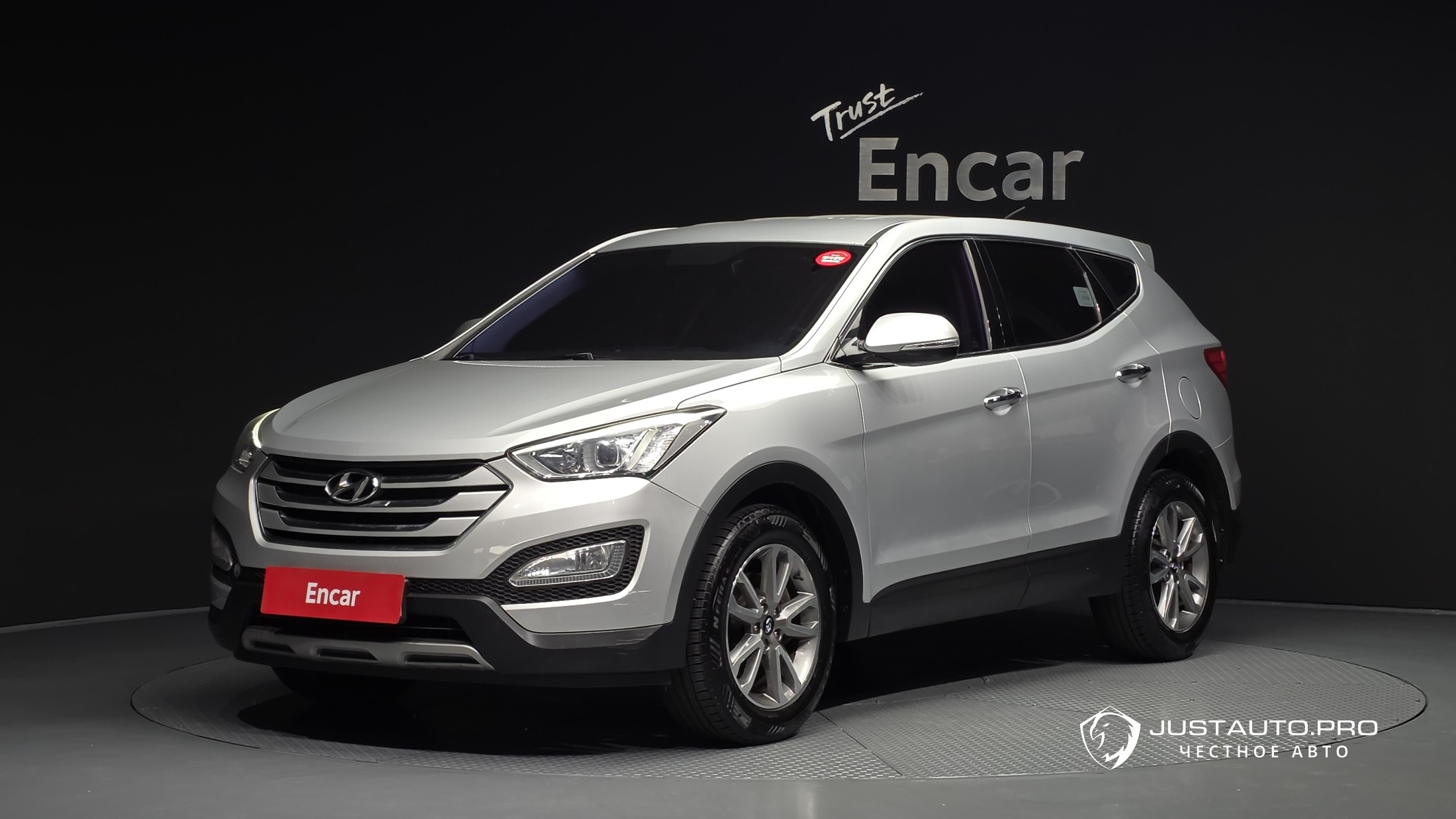 Автомобиль Hyundai Santafe