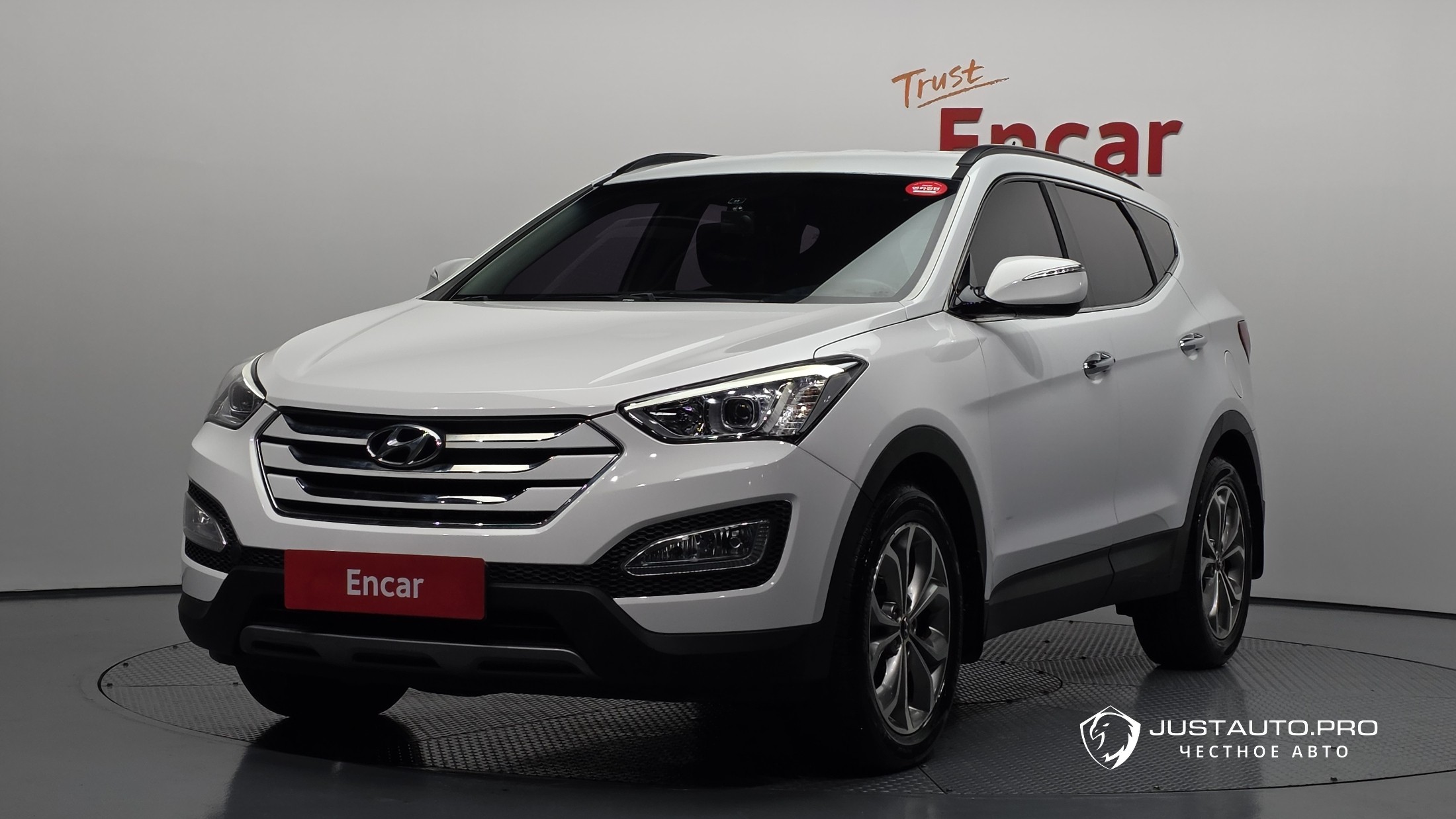 Автомобиль Hyundai Santafe