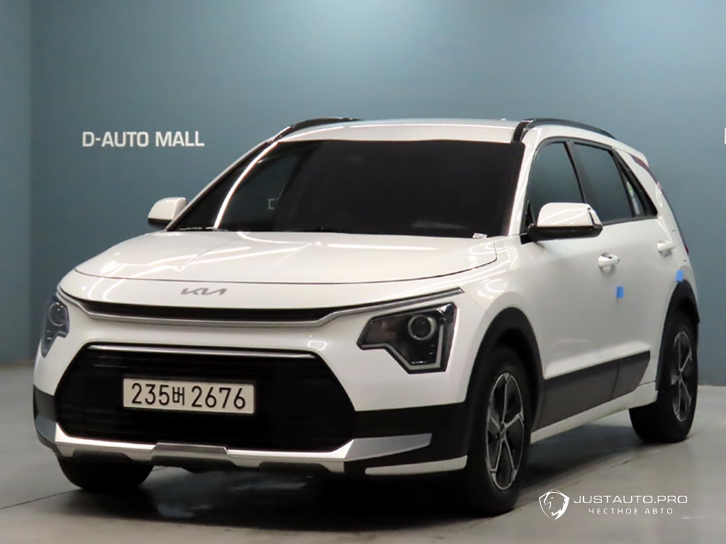 Автомобиль Kia Niro