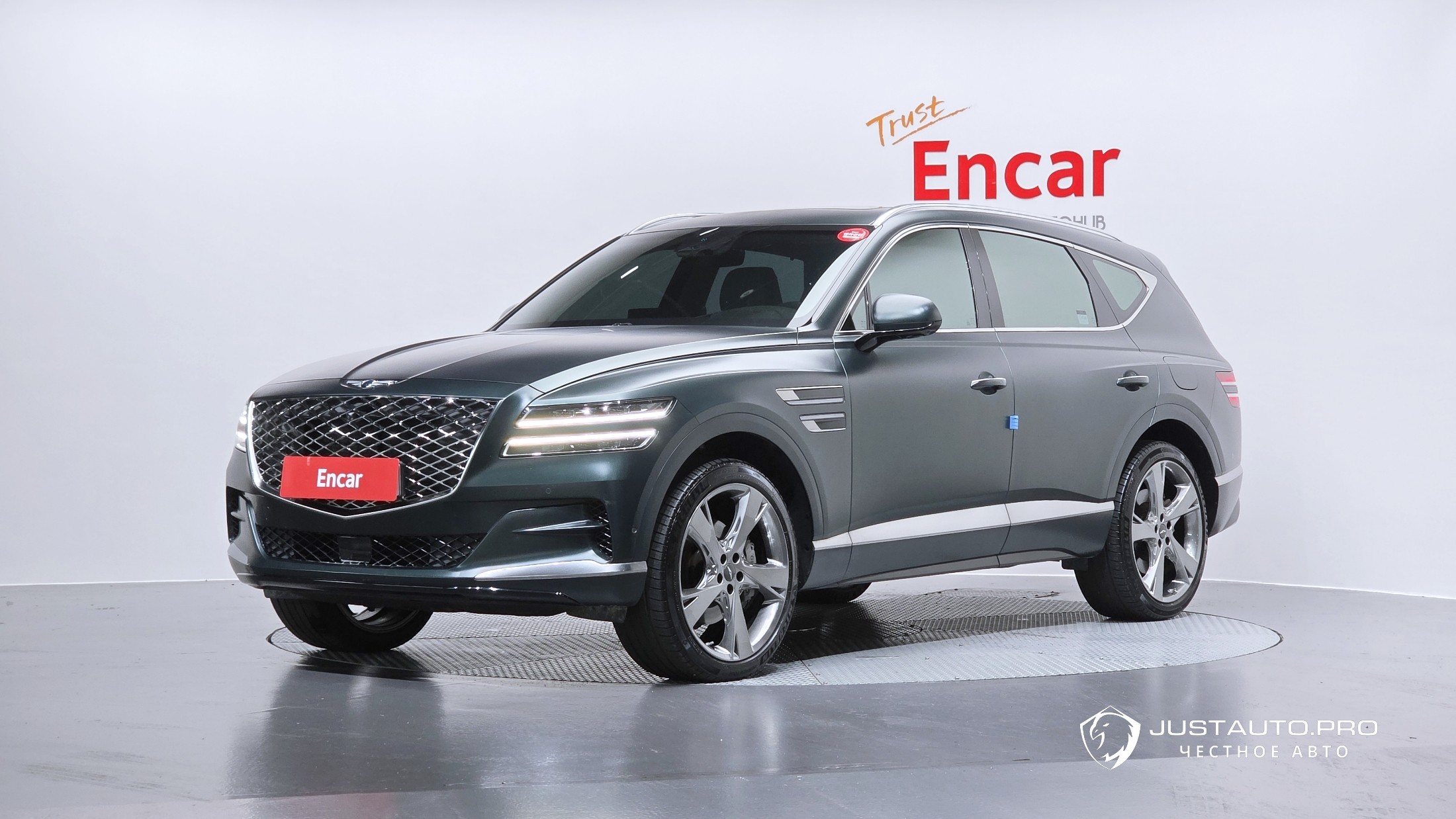 Автомобиль Genesis GV80