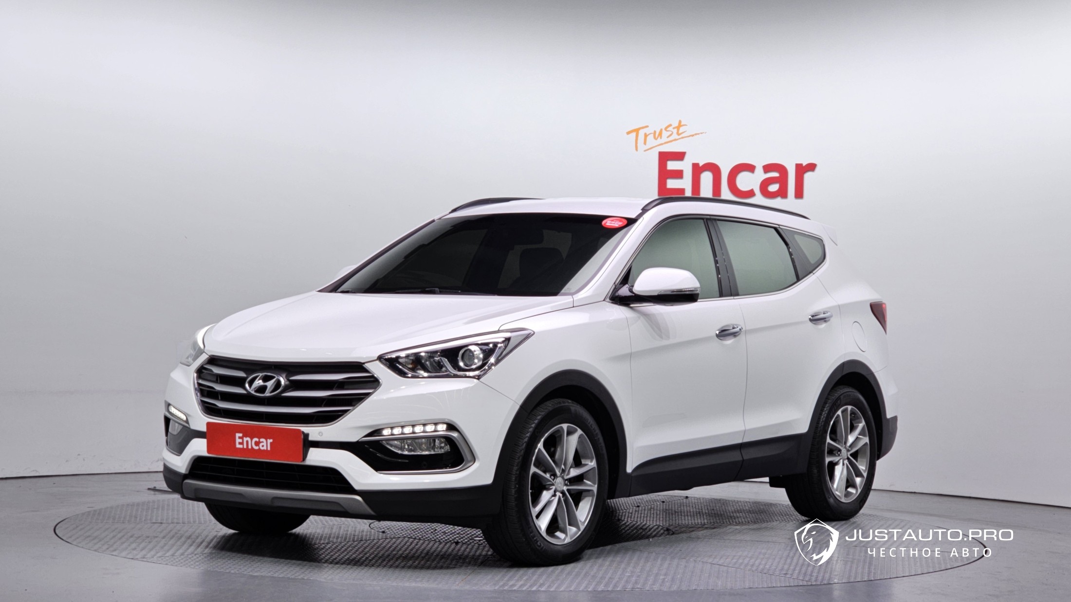 Автомобиль Hyundai Santafe