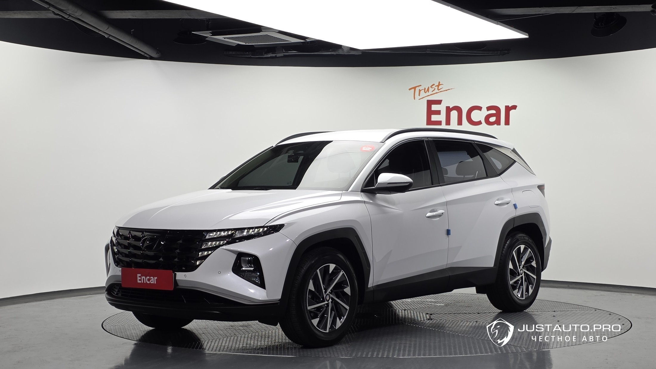 Автомобиль Hyundai Tucson