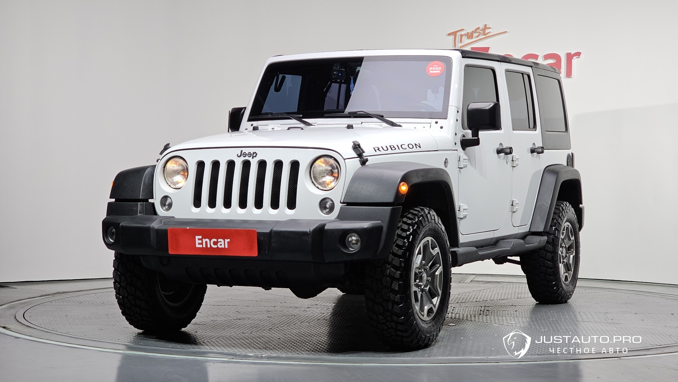 Автомобиль Jeep Wrangler