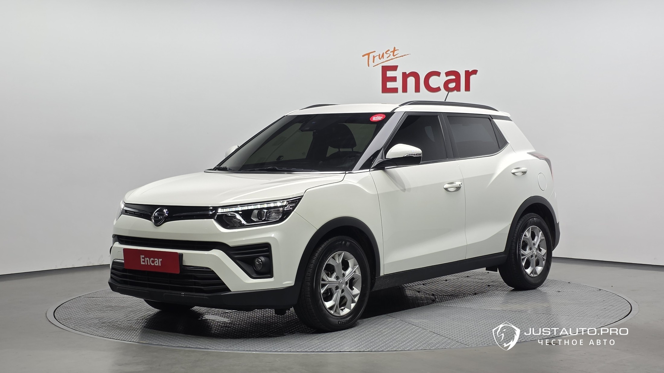 Автомобиль KG_Mobility_Ssangyong TIBOLI