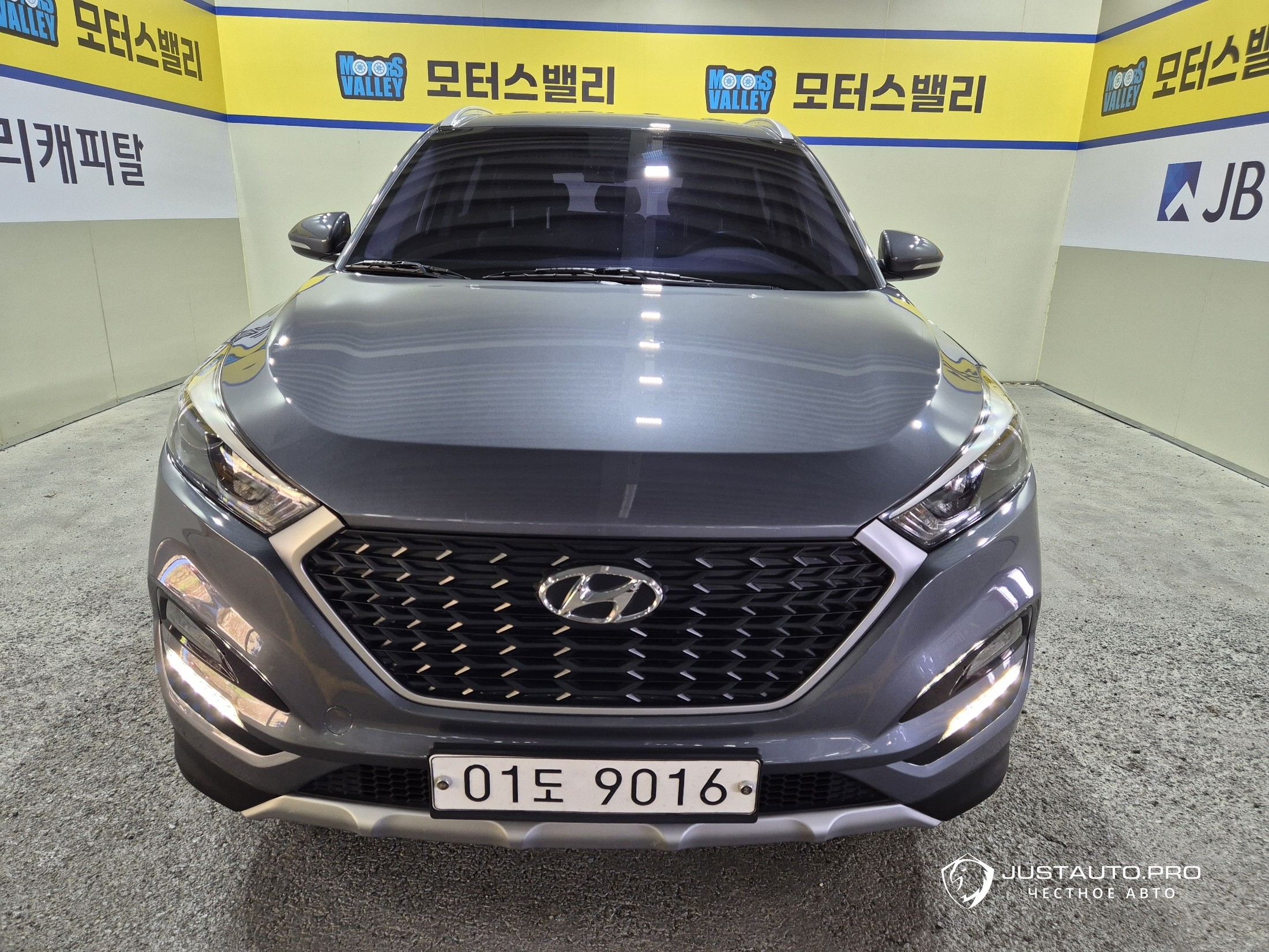 Автомобиль Hyundai Tucson