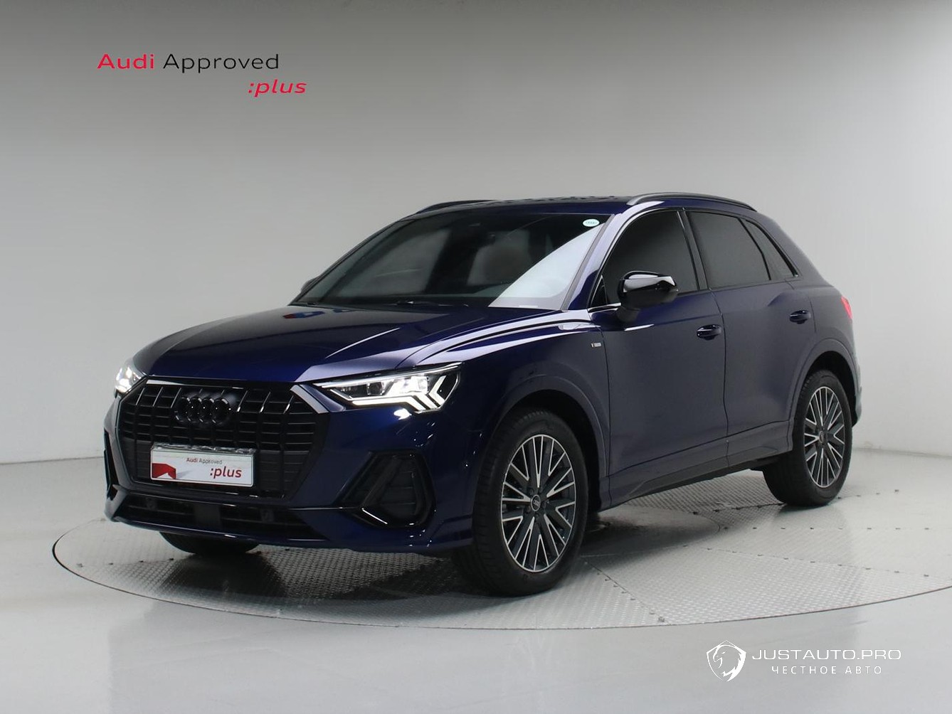 Автомобиль Audi Q3
