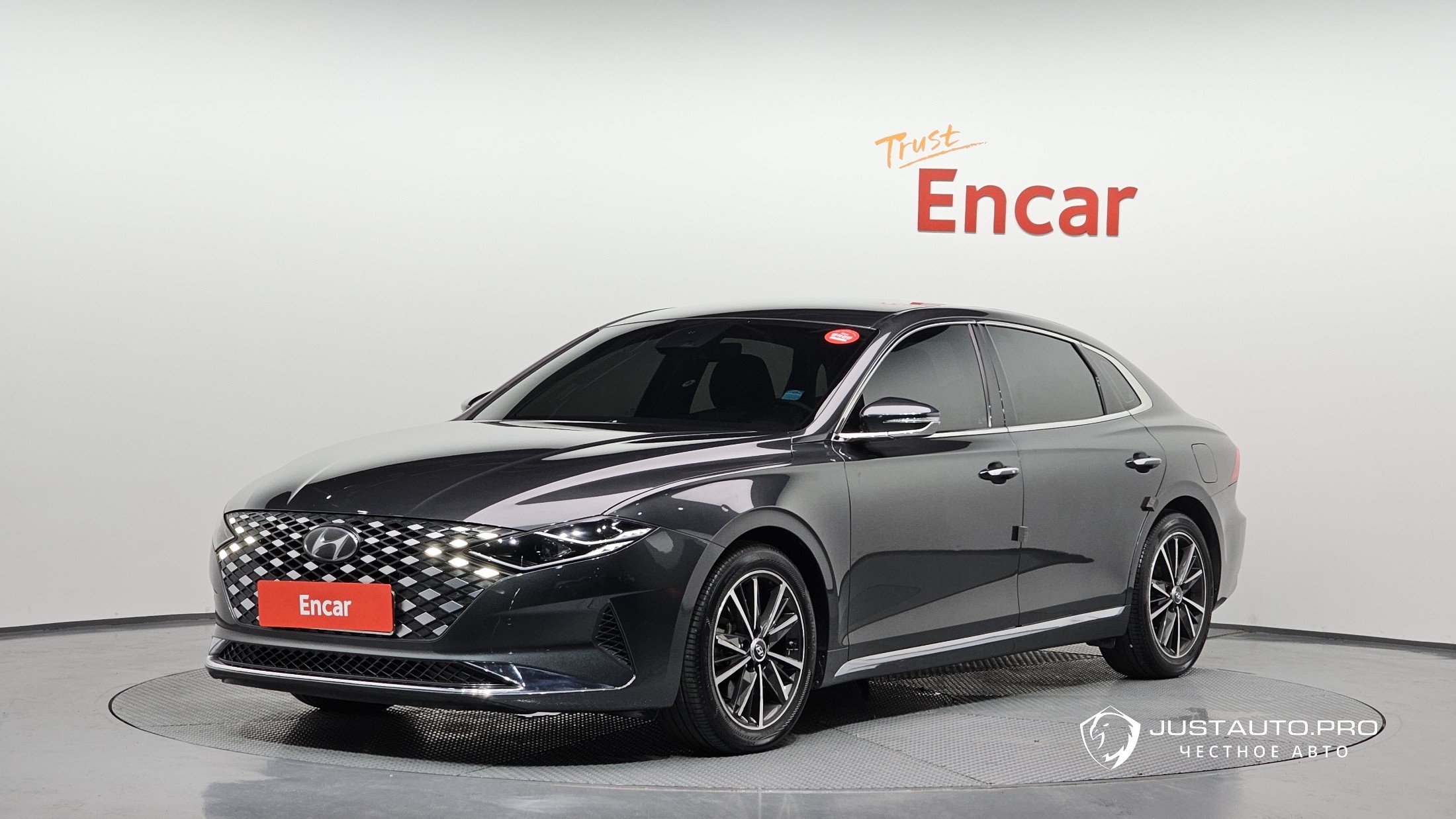 Автомобиль Hyundai Grandeur