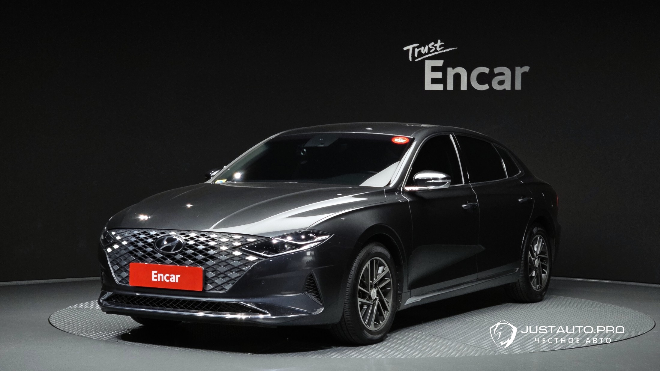 Автомобиль Hyundai Grandeur