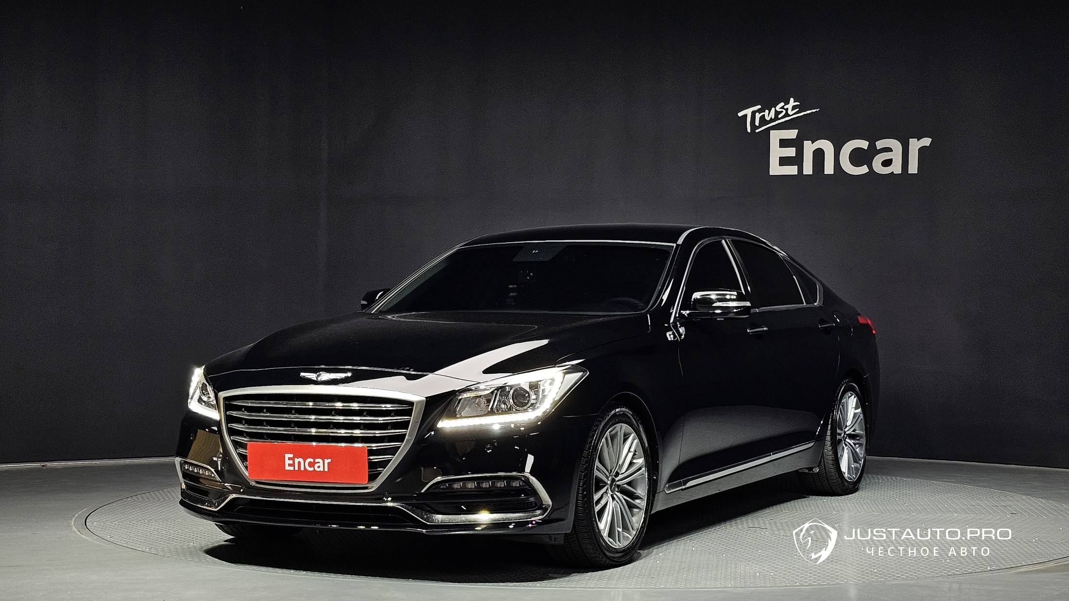 Автомобиль Genesis G80