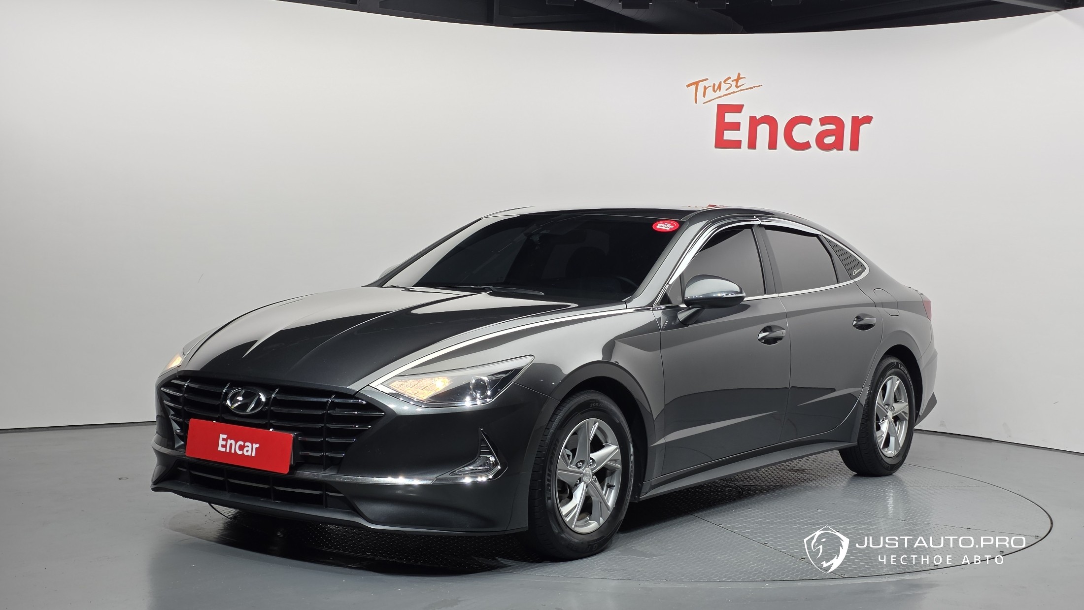 Автомобиль Hyundai Sonata