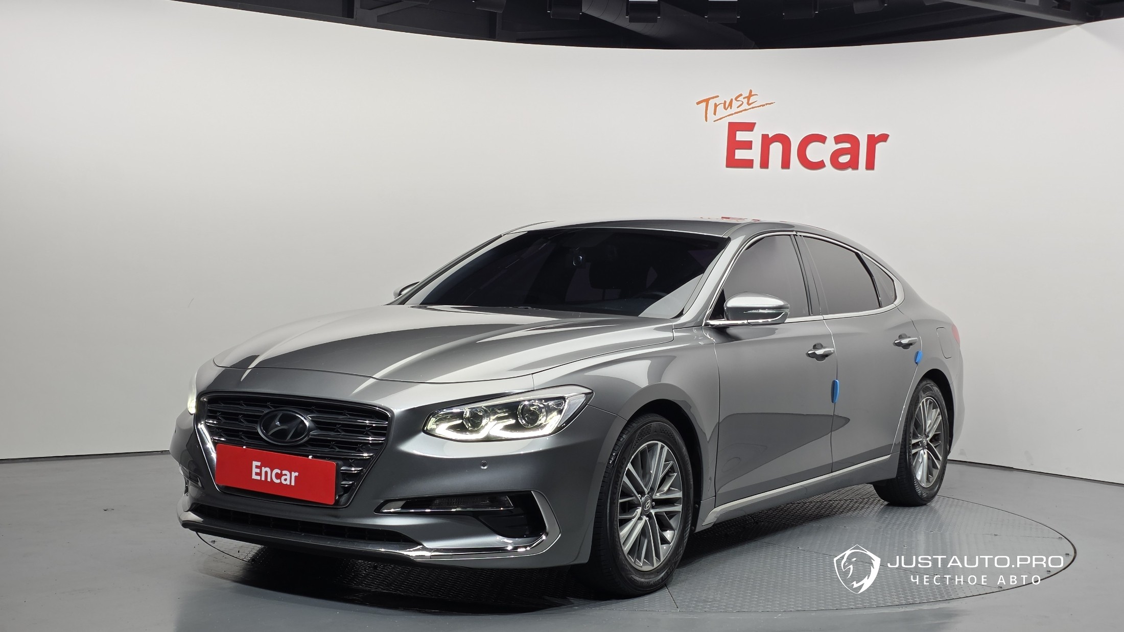 Автомобиль Hyundai Grandeur