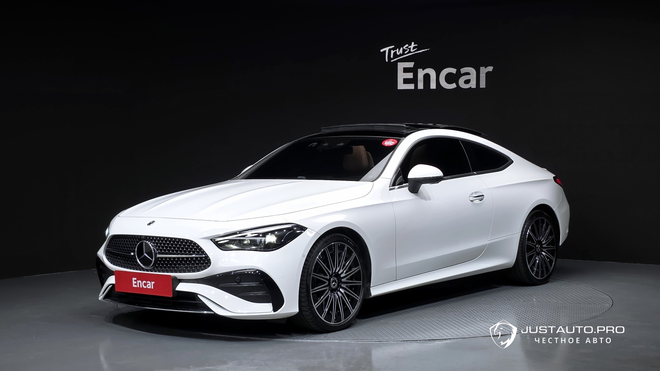 Автомобиль Mercedes-Benz CLE-Class