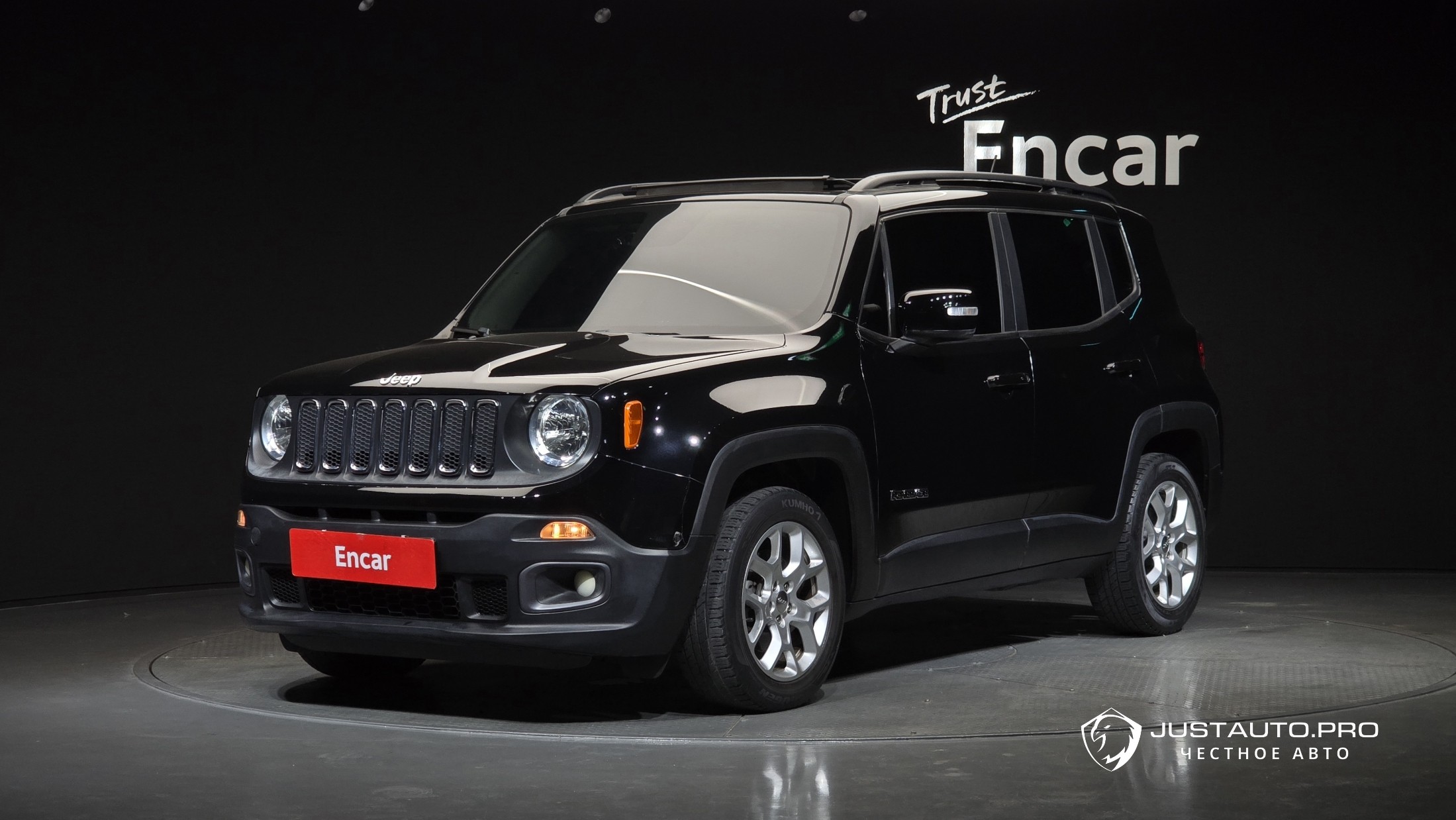 Автомобиль Jeep Renegade