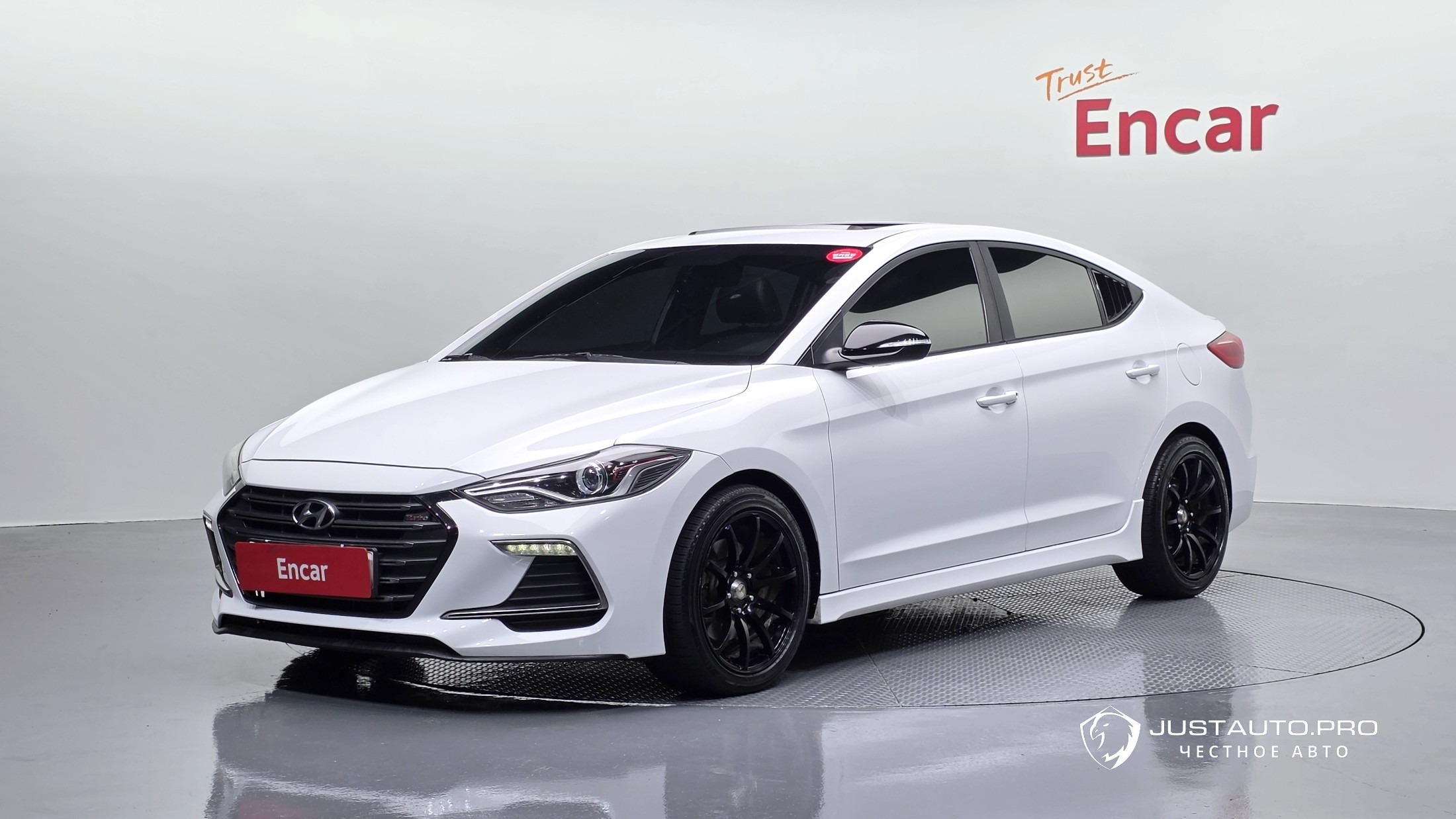 Автомобиль Hyundai AVANTE