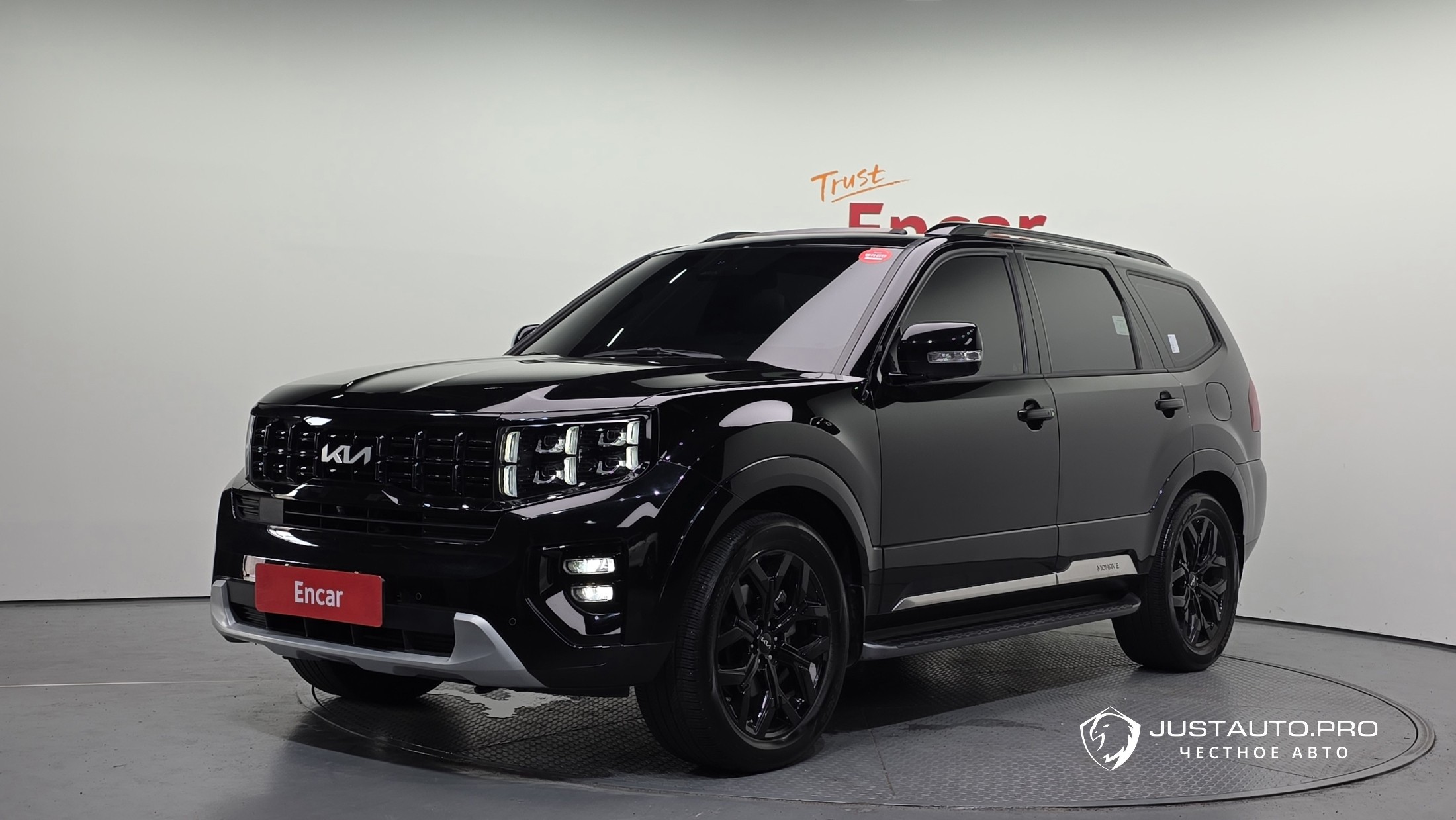Автомобиль Kia Mohave