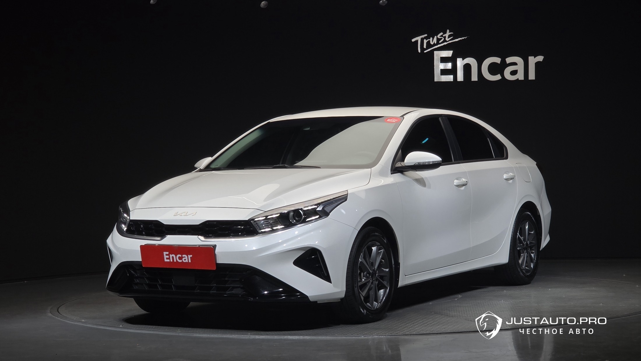 Автомобиль Kia K3